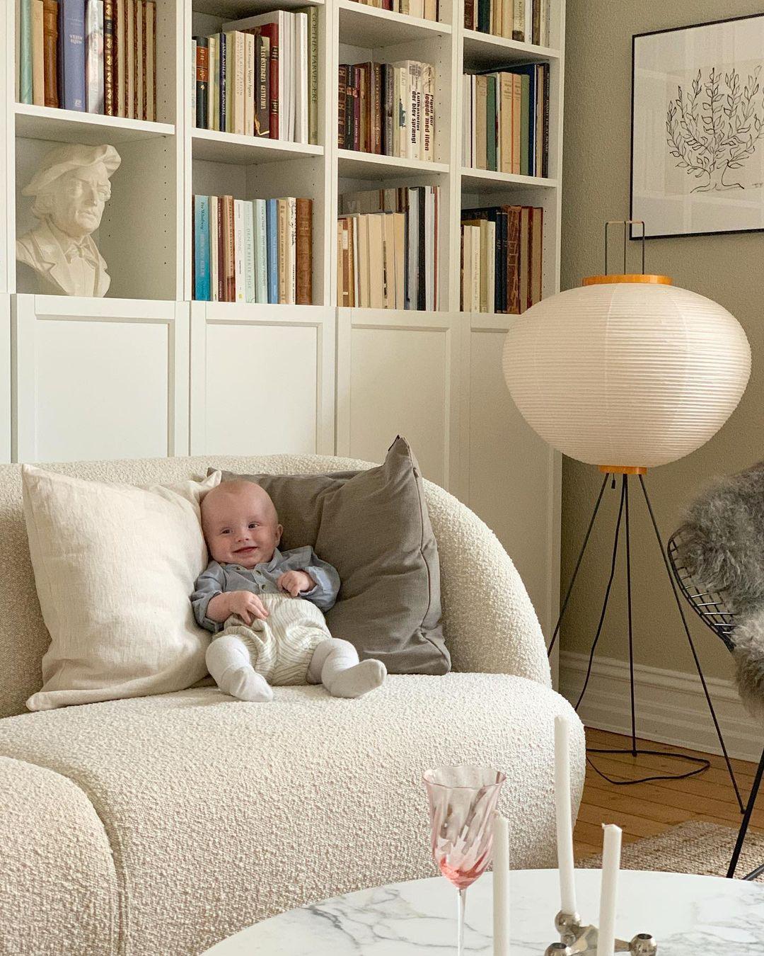 Nagare Mulberry Paper Floor Lamp