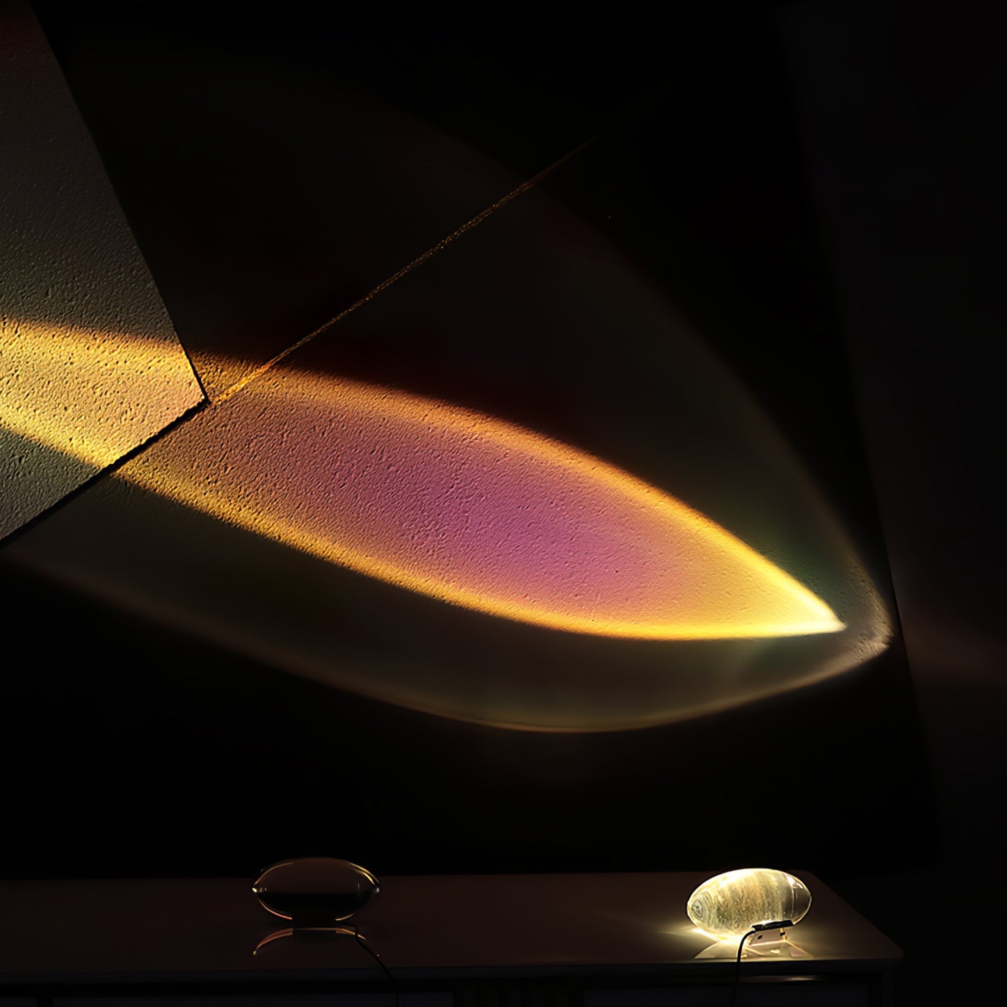 Pebble Crystal Accent Lamp