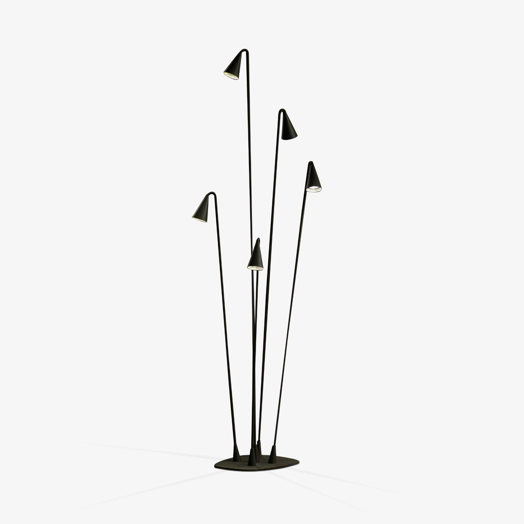 Tapered Stem Garden Floor Lamp
