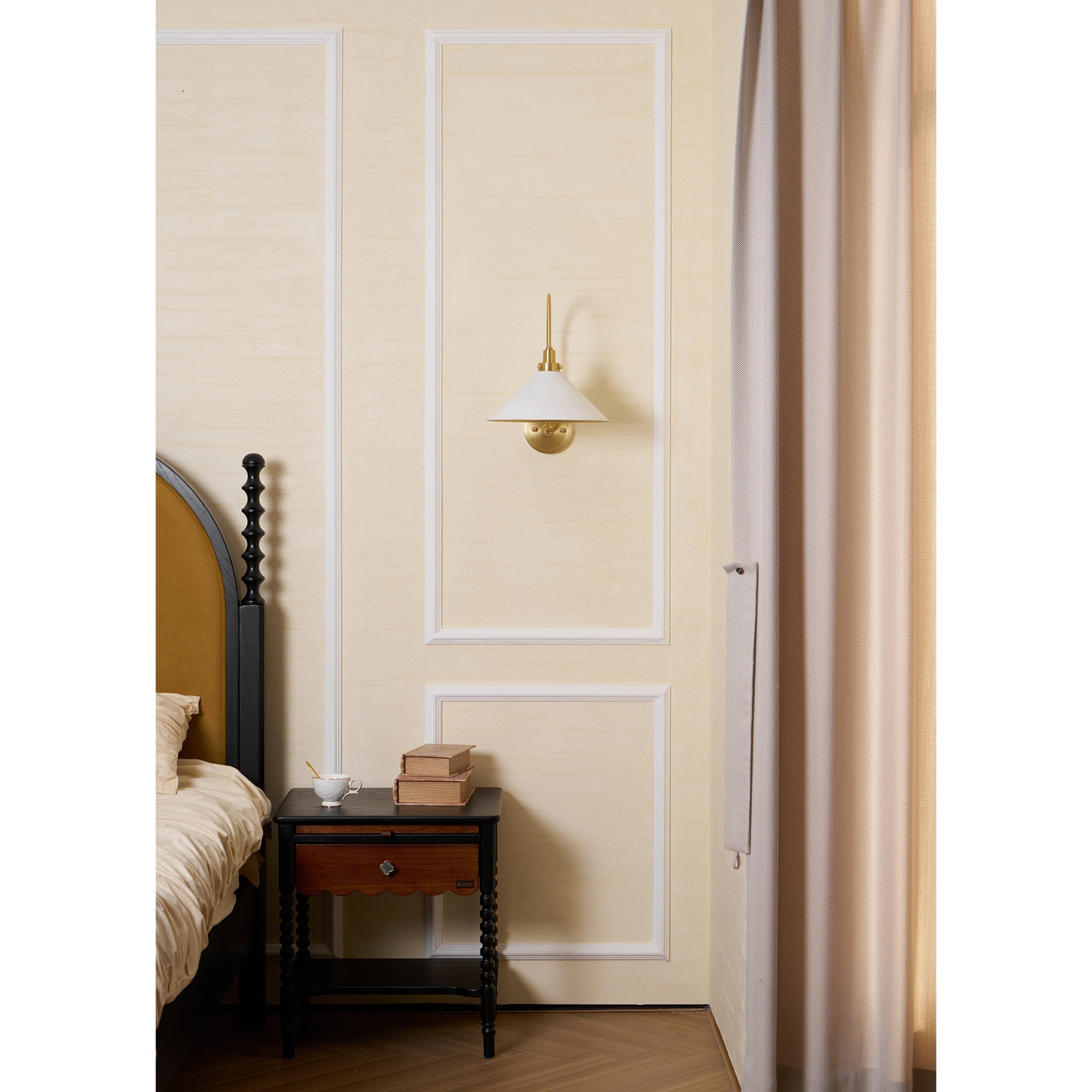 Gooseneck Heritage Sconce