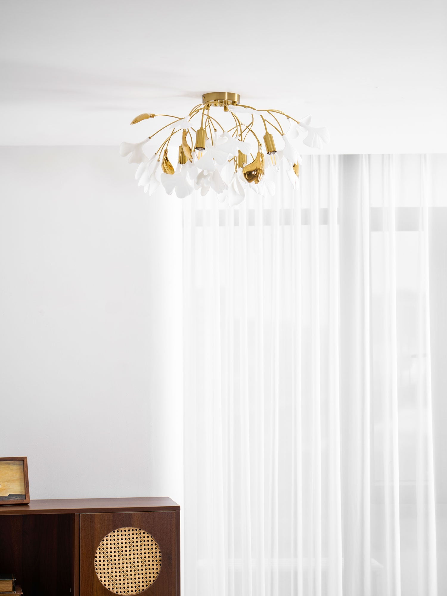 Ginkgo Ceramic Leaf Ceiling Light