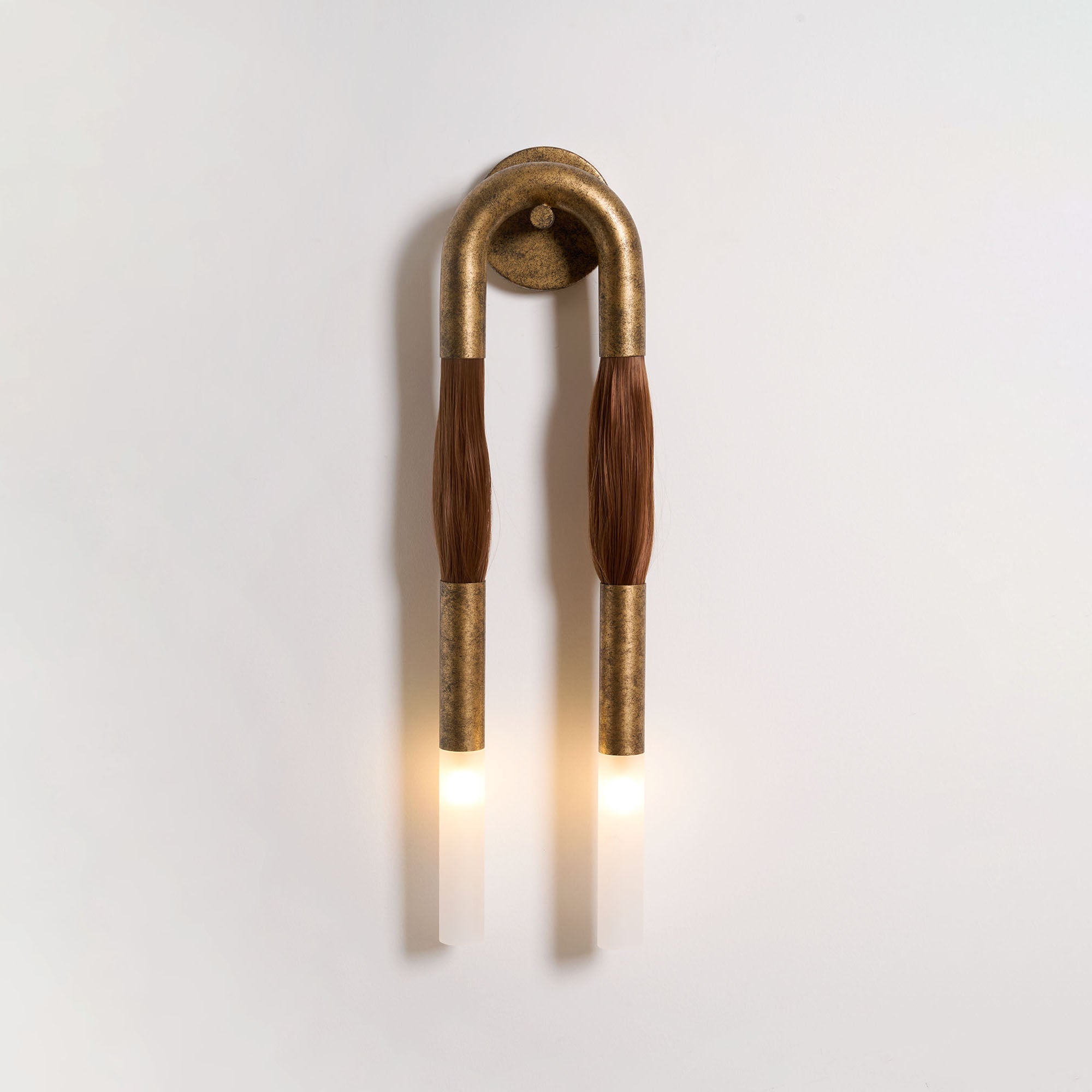Comtesse Fringed Acrylic Sconce