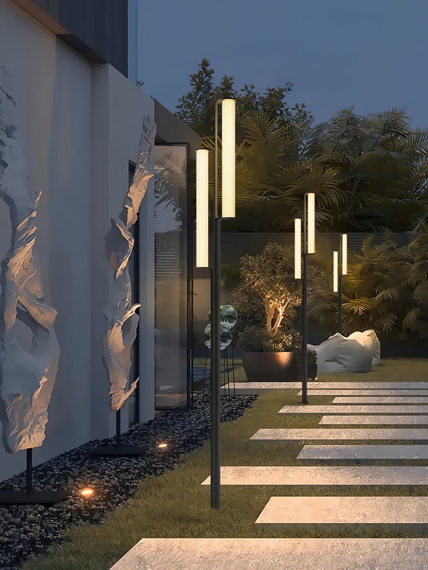 Lumina Post Lamp
