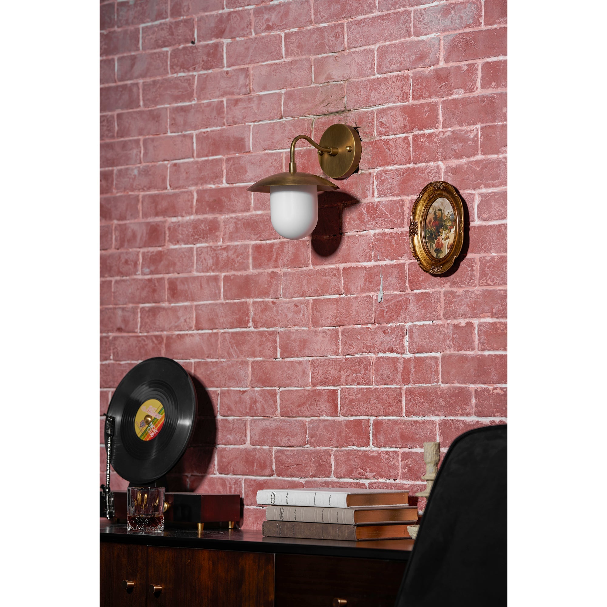 Coupe Opal Dish Sconce