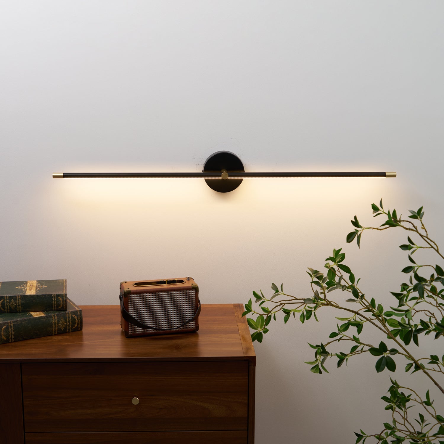 Aurora Linear Vanity Light