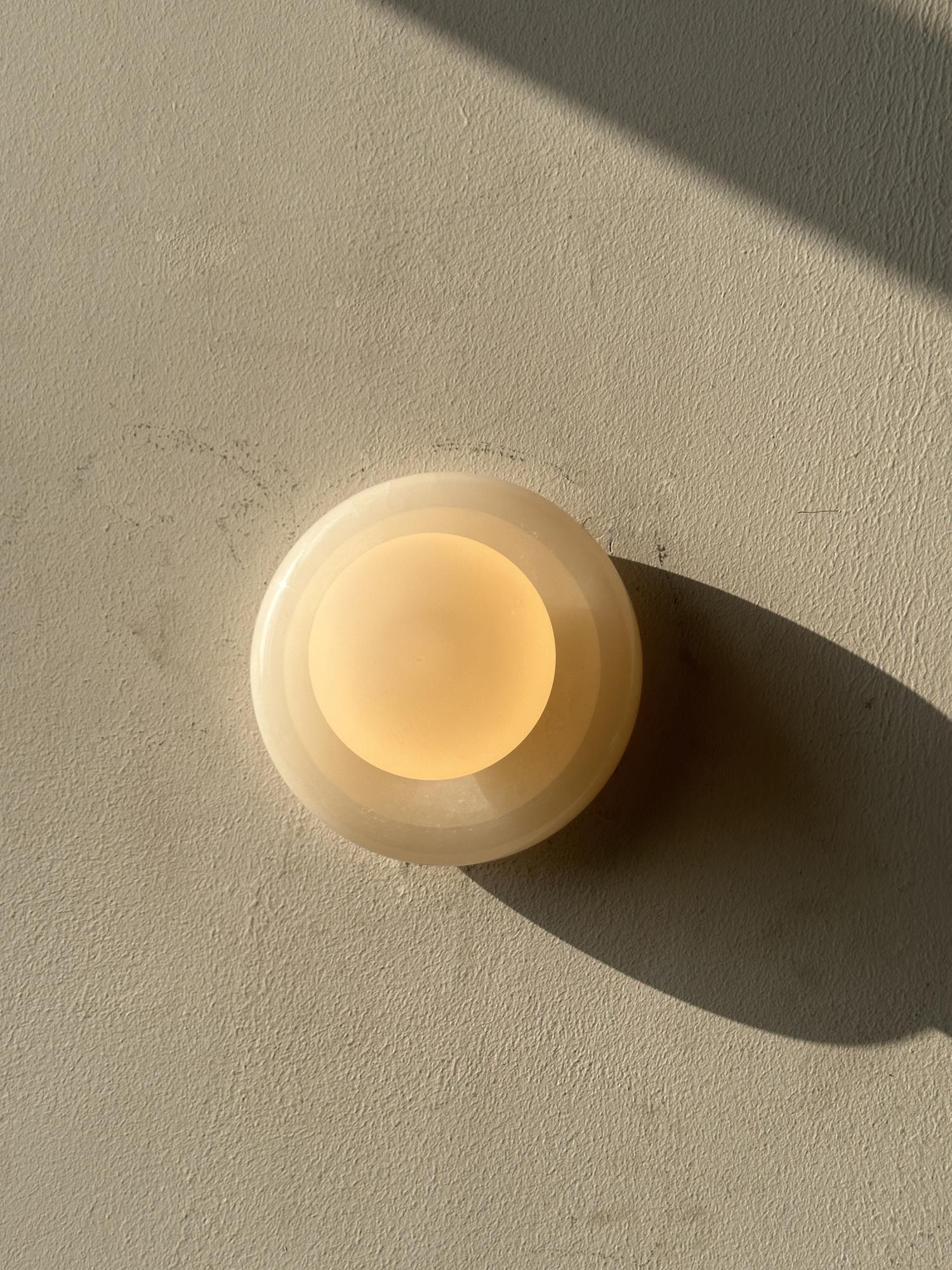 Onyx Vein Wall Sconce