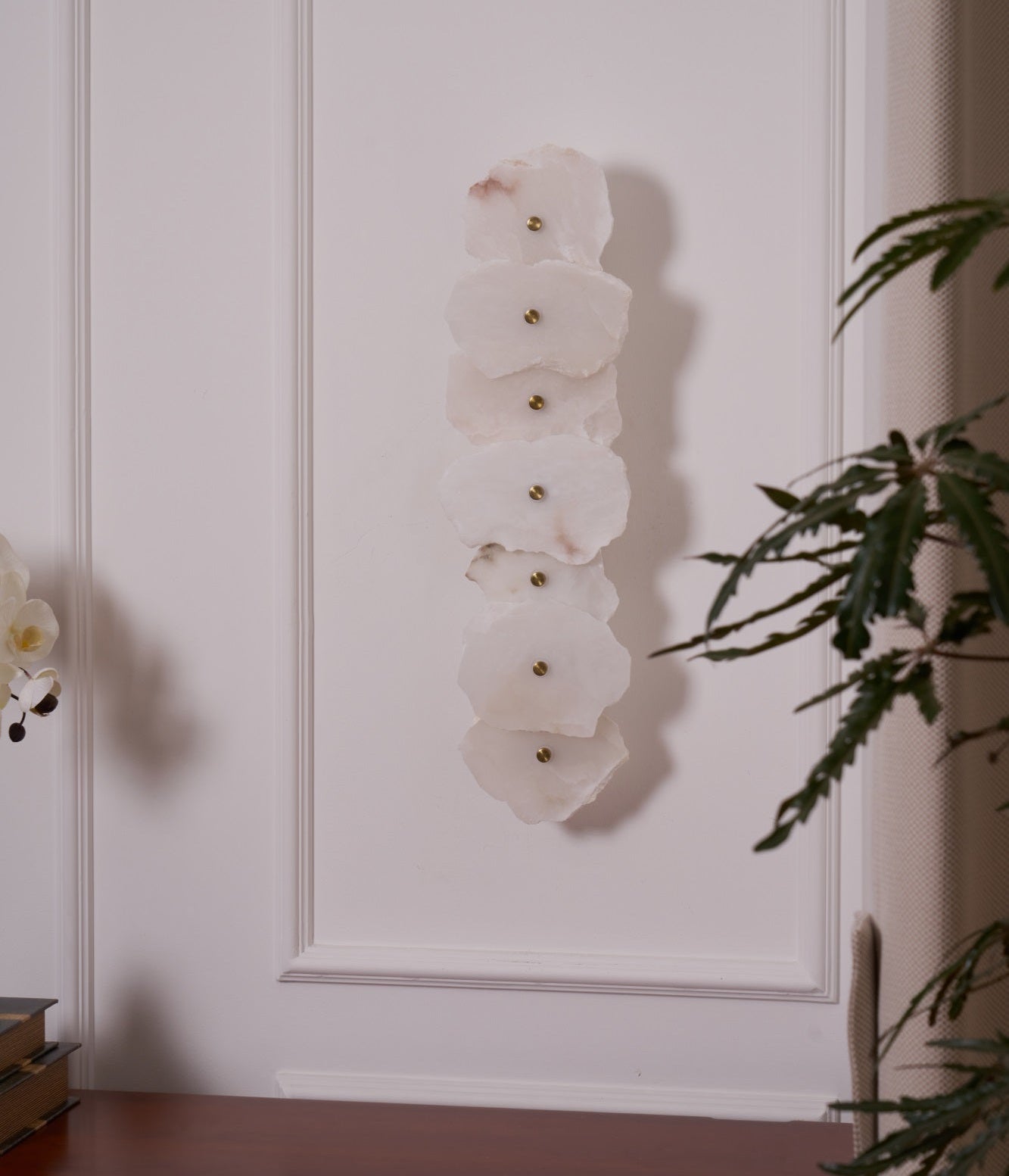 Rivo Alabaster Linear Sconce