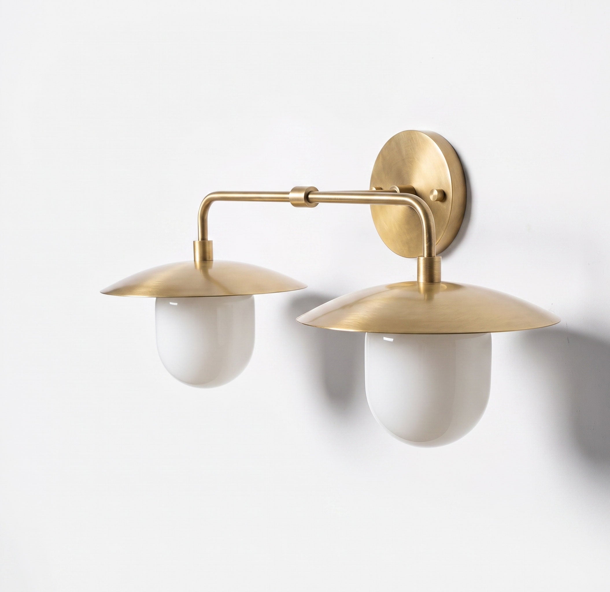 Coupe Opal Dish Sconce