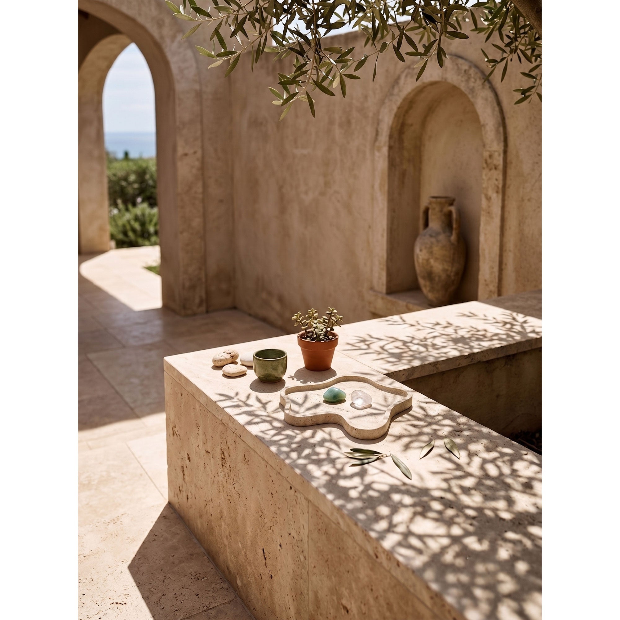 Wavy Edge Stone Catchall Tray