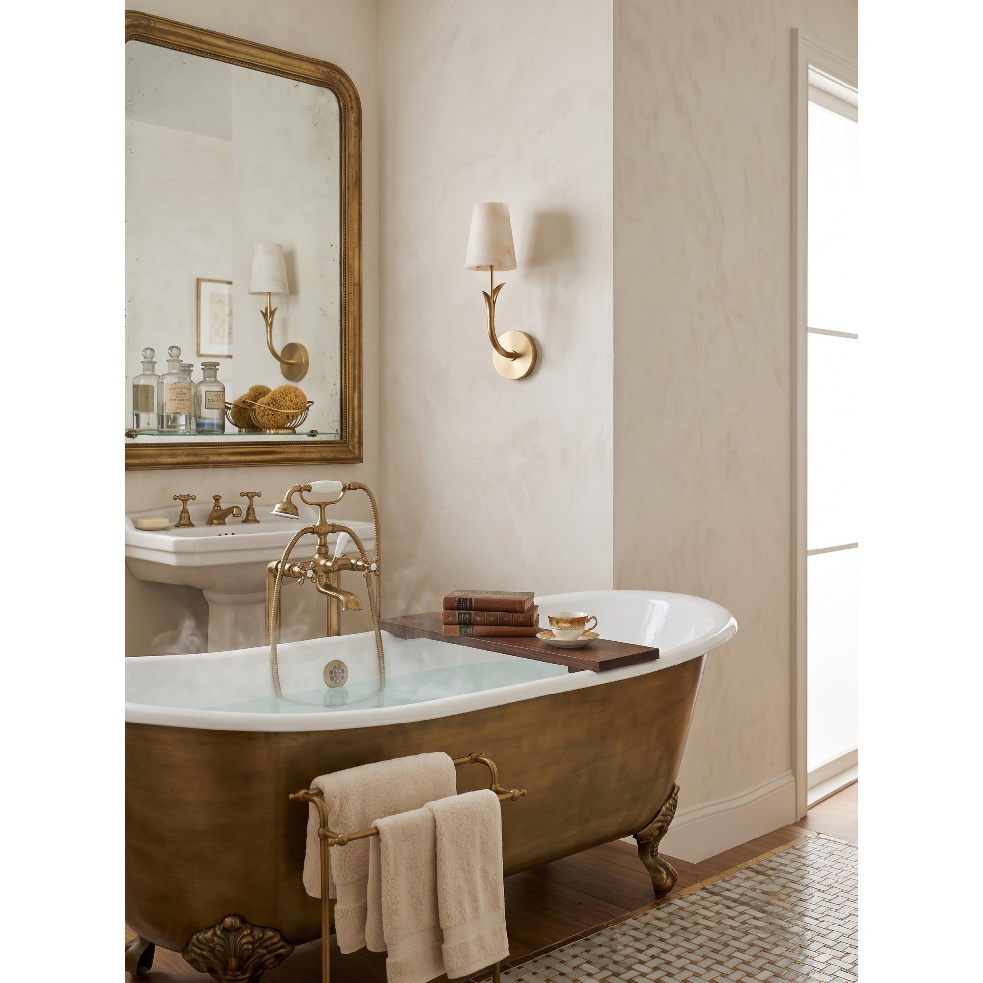Leaf Arm Alabaster Wall Sconce