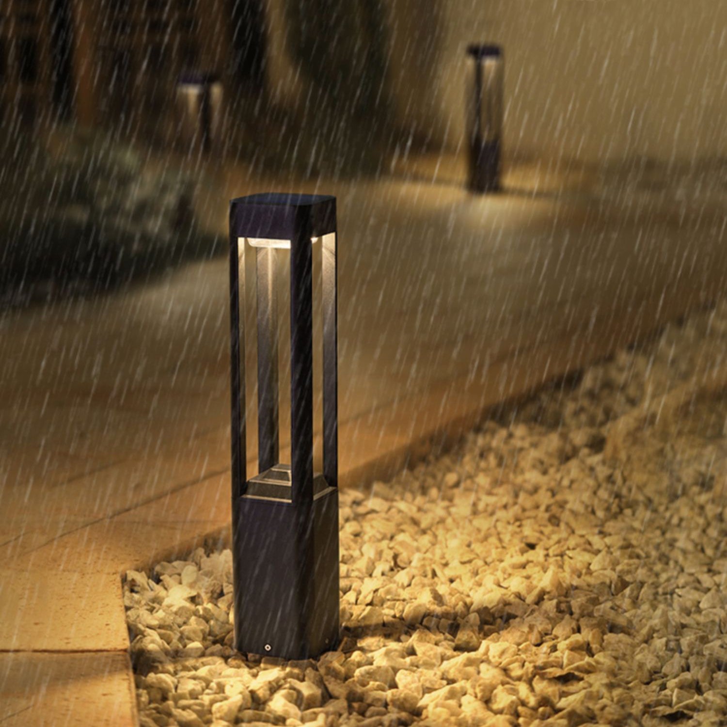 Slim Column Path Bollard