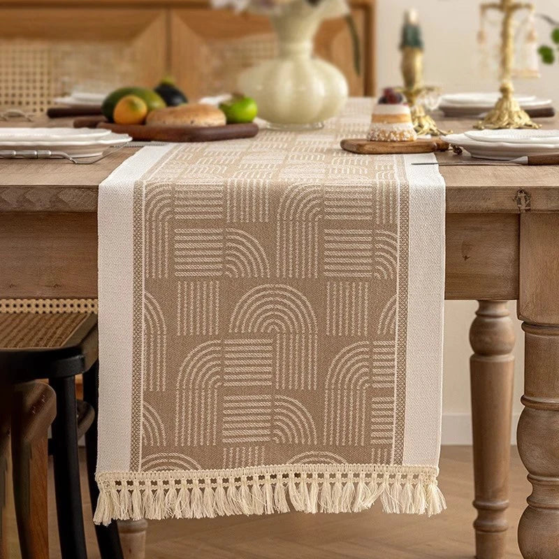 Halda Linen-Weave Table Runner