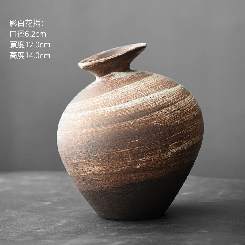 Basalt Coarse Terracotta Vase