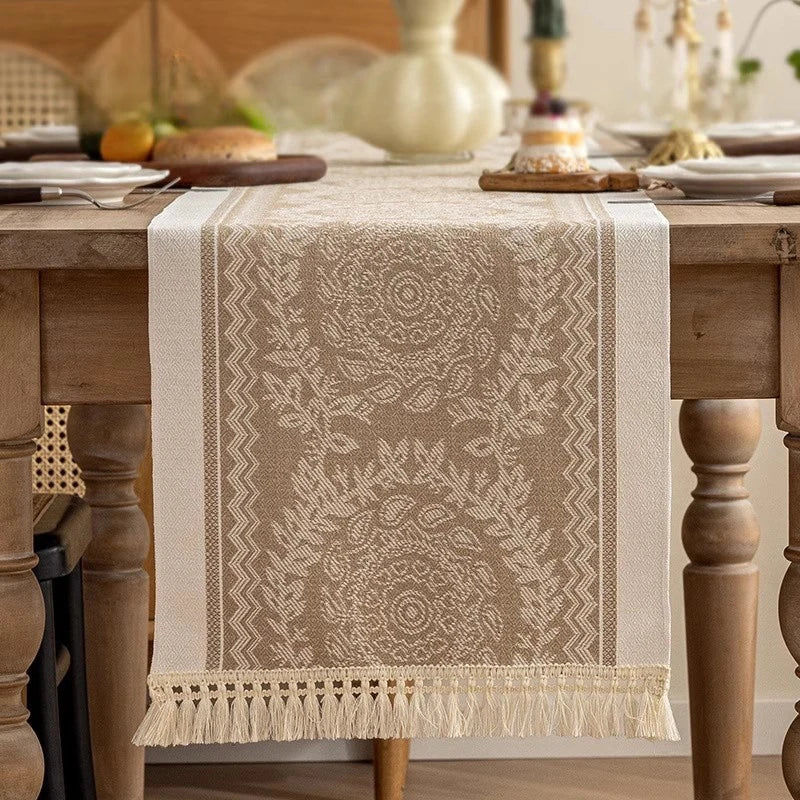 Halda Linen-Weave Table Runner