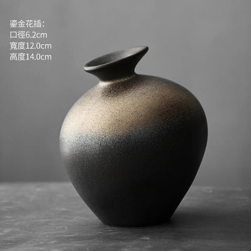 Basalt Coarse Terracotta Vase