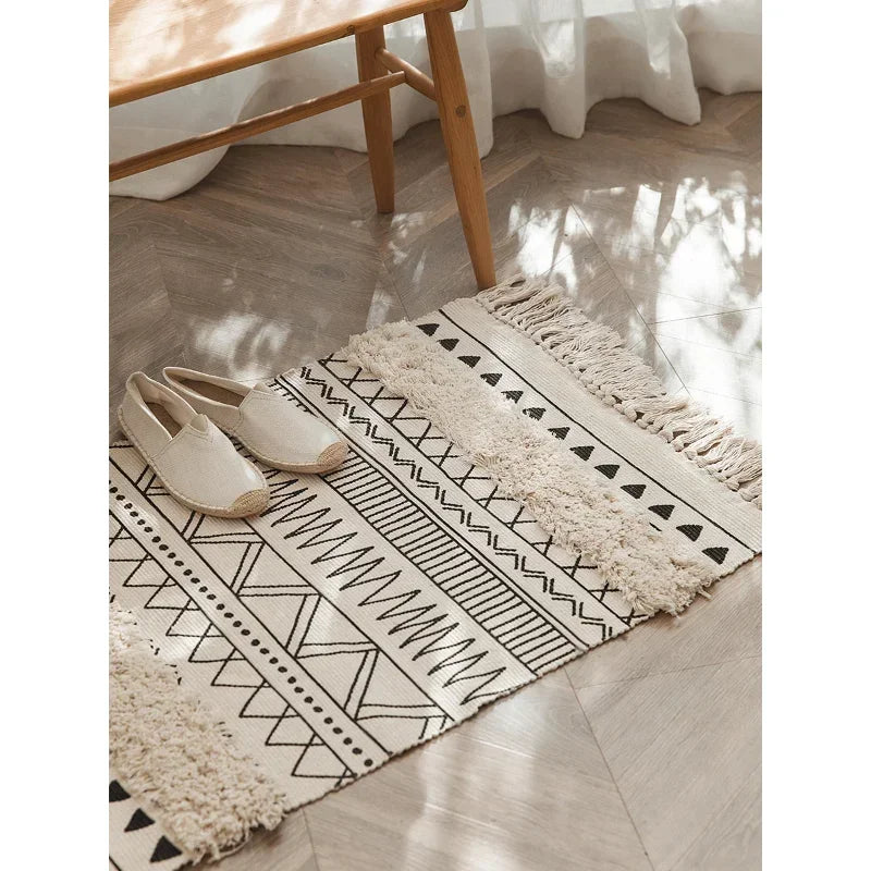 Marrakech Tufted Tassel Rug