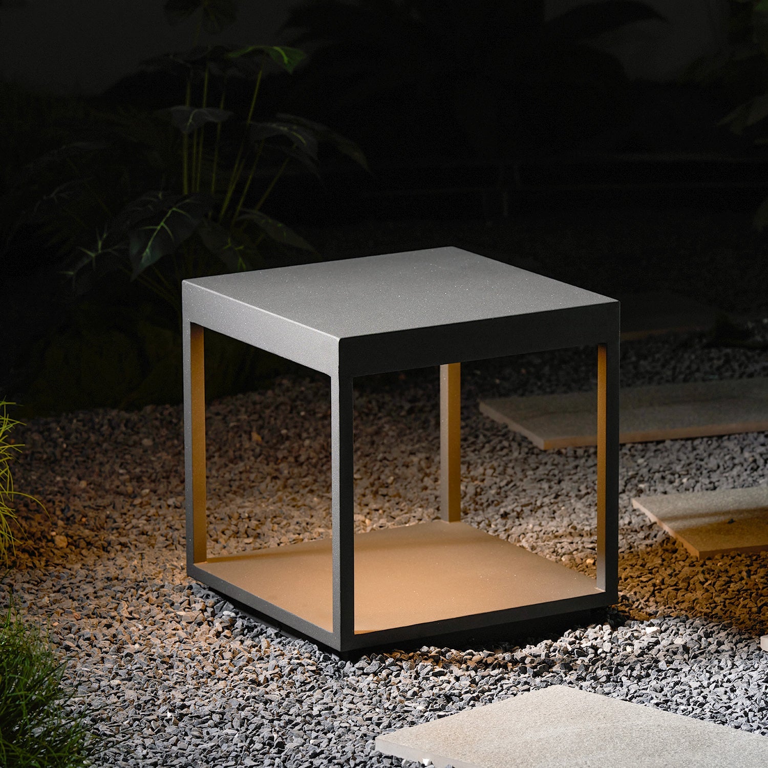 Four Sided Pillar Post Lantern
