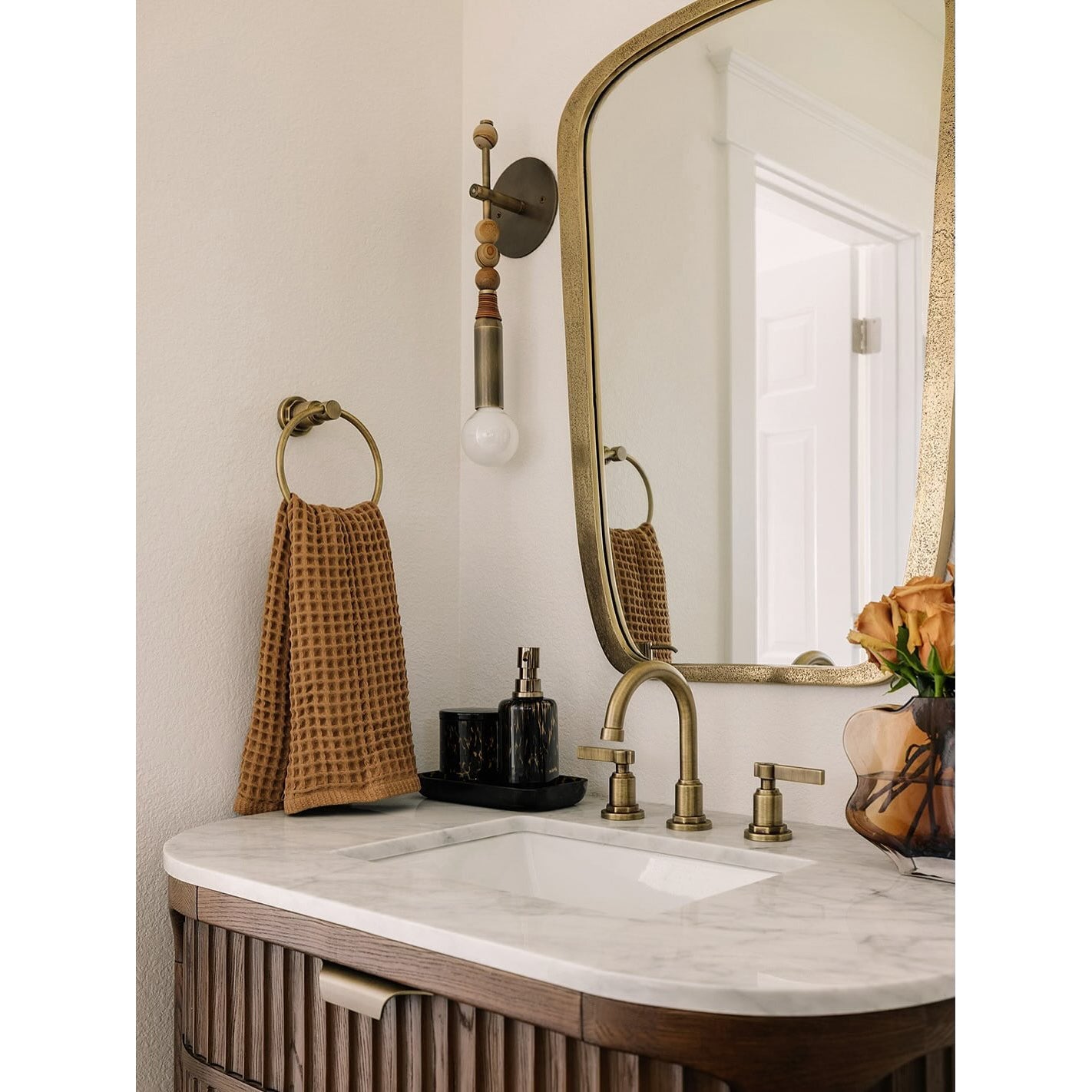 Persepolis Marble Sconce