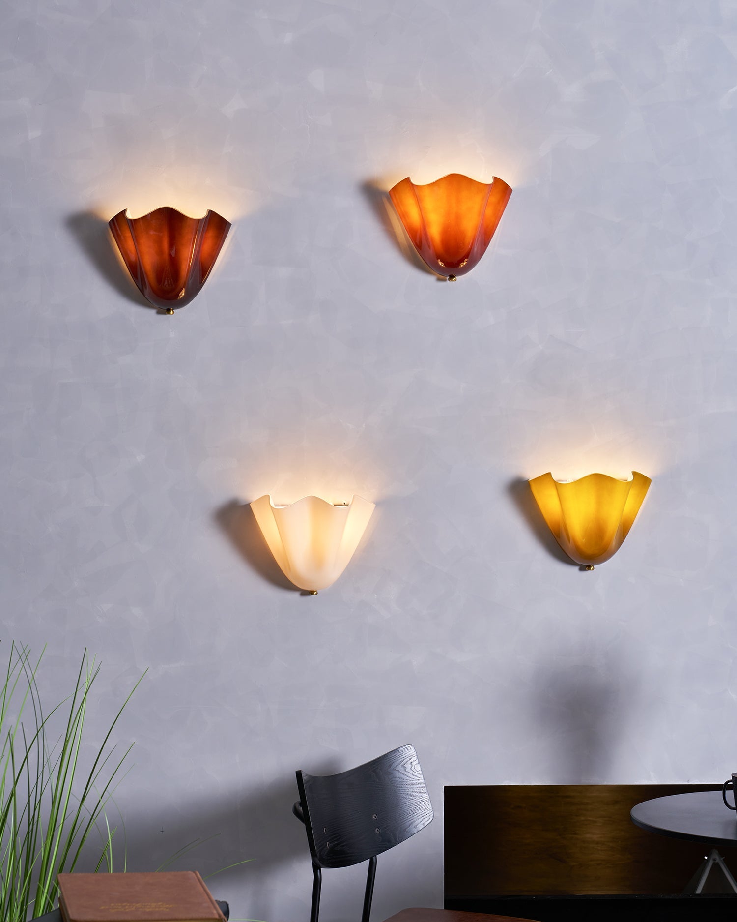 Petal Shell Wall Light