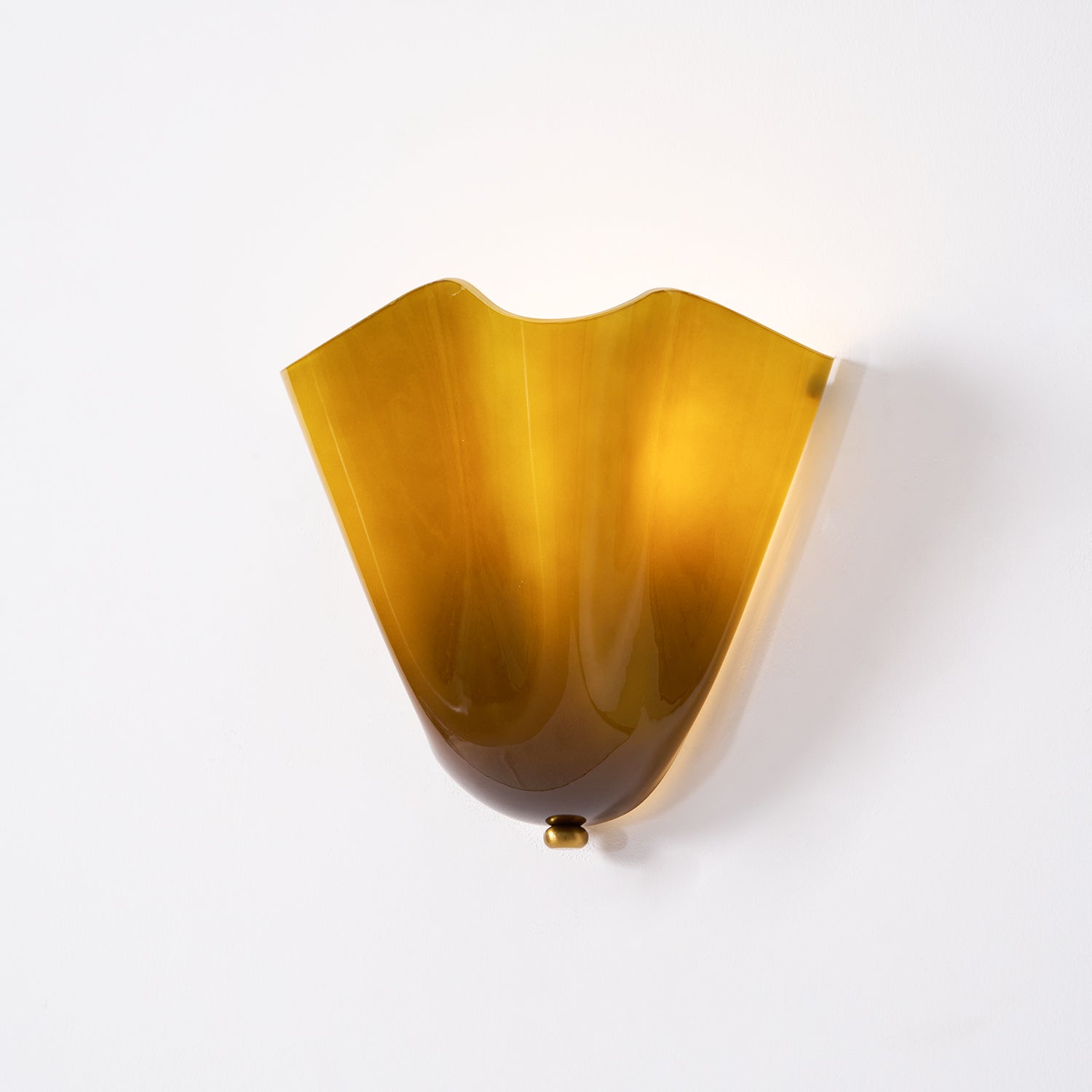 Petal Shell Wall Light