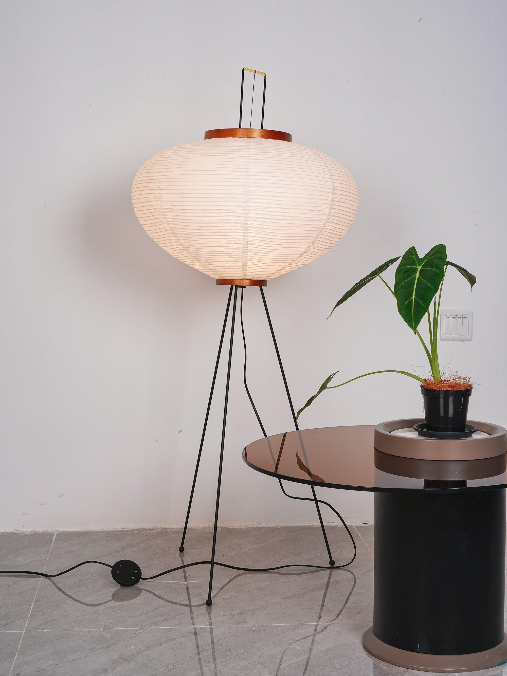 Nagare Mulberry Paper Floor Lamp