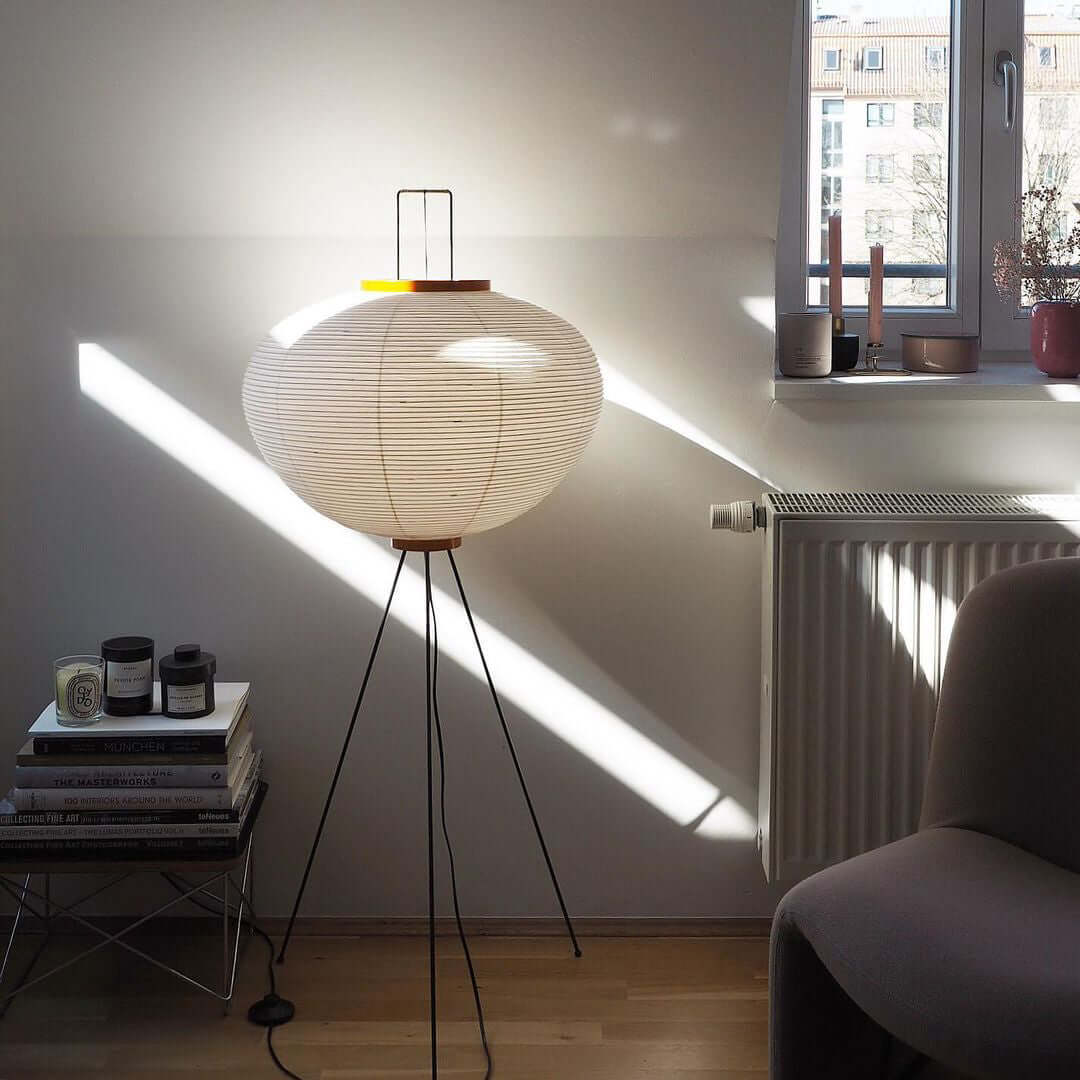 Nagare Mulberry Paper Floor Lamp