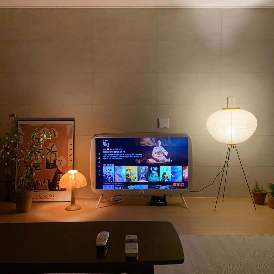 Nagare Mulberry Paper Floor Lamp