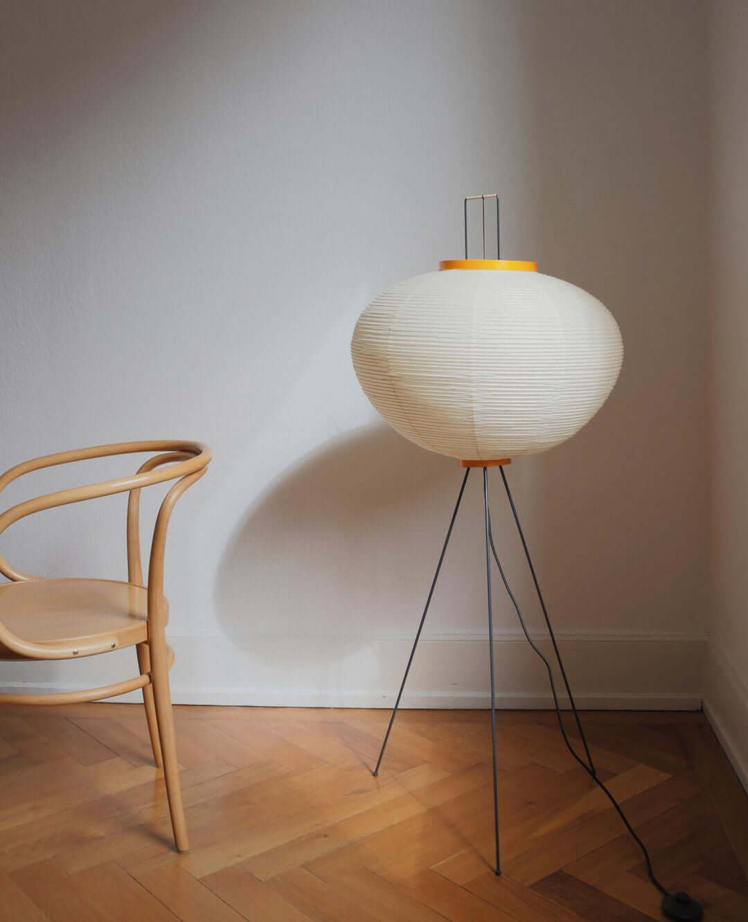 Nagare Mulberry Paper Floor Lamp