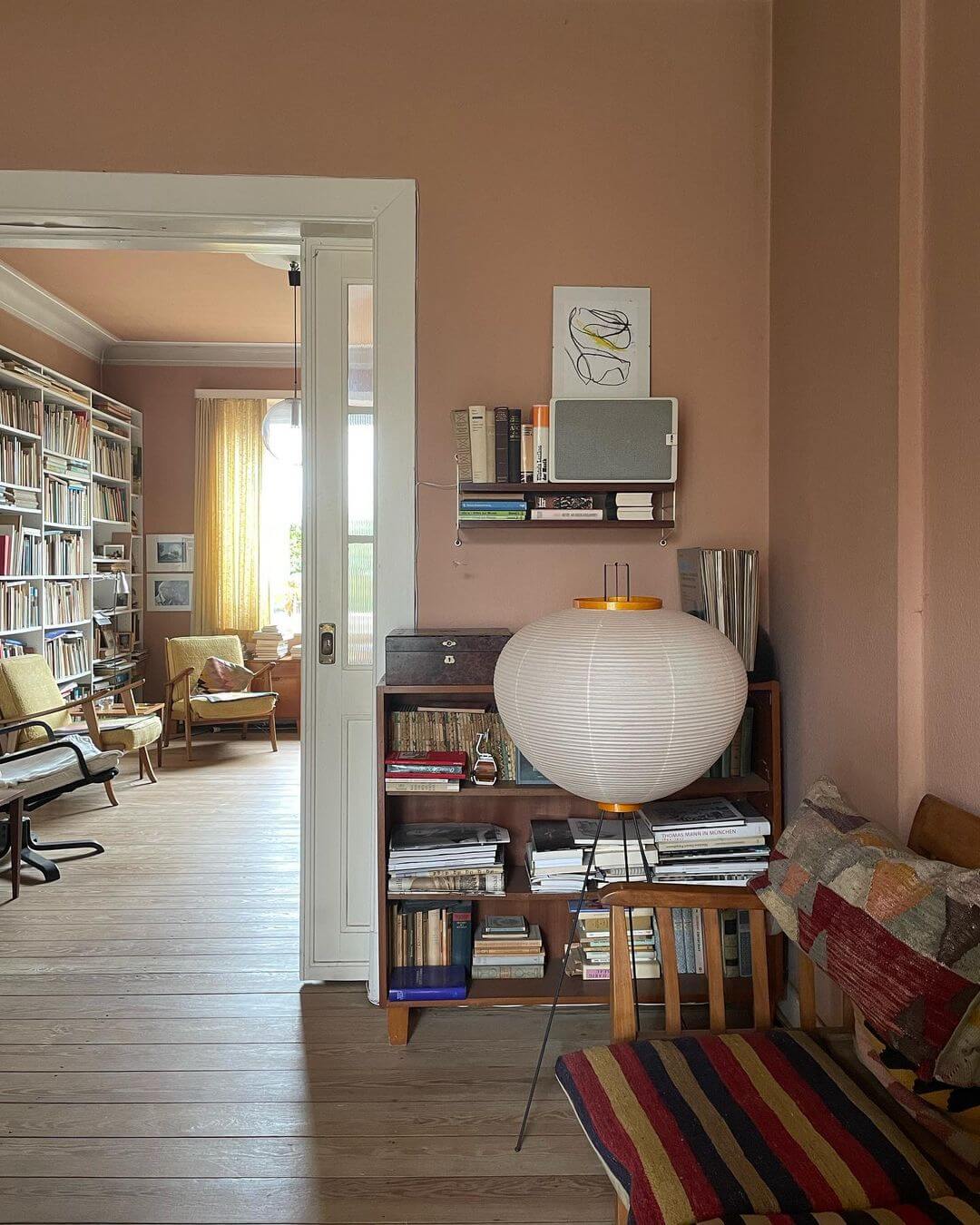 Nagare Mulberry Paper Floor Lamp