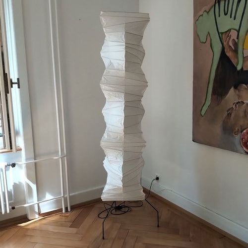 Nagare Mulberry Paper Floor Lamp