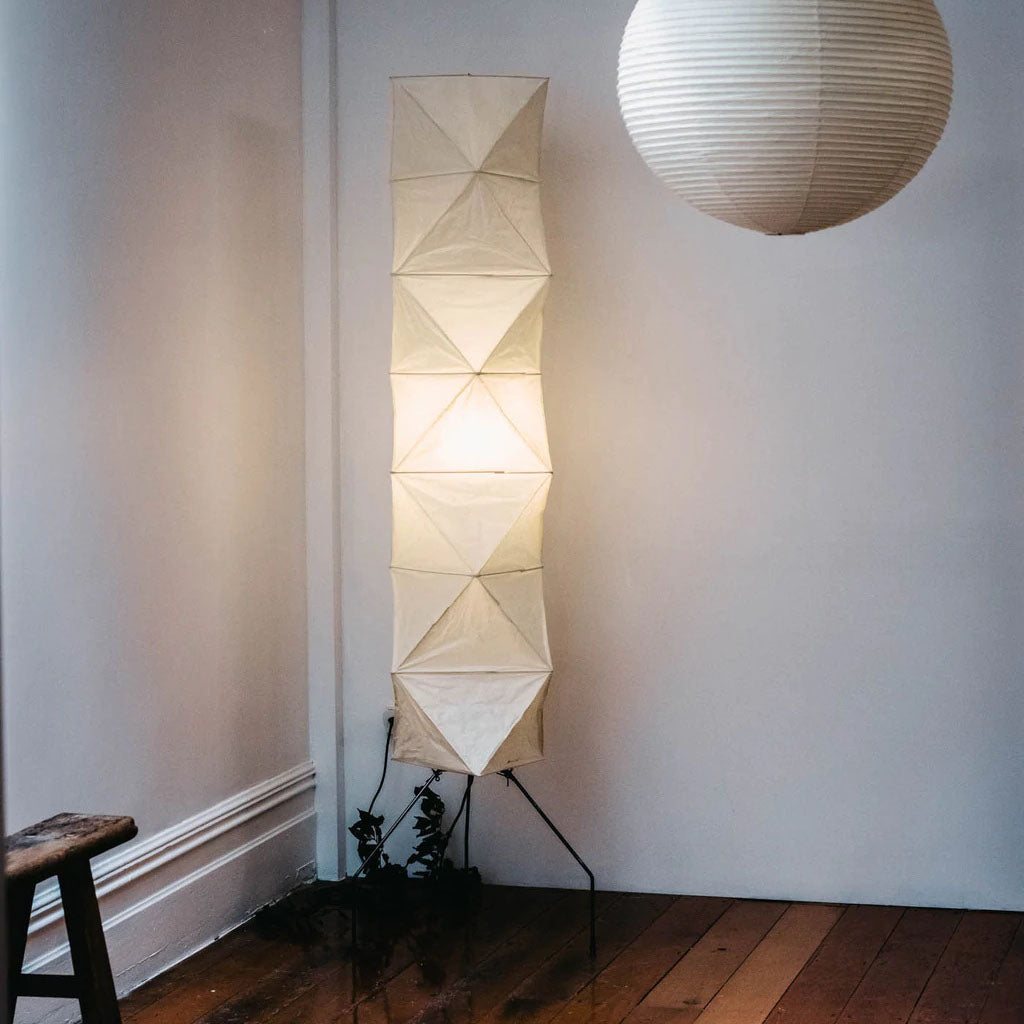 Nagare Mulberry Paper Floor Lamp