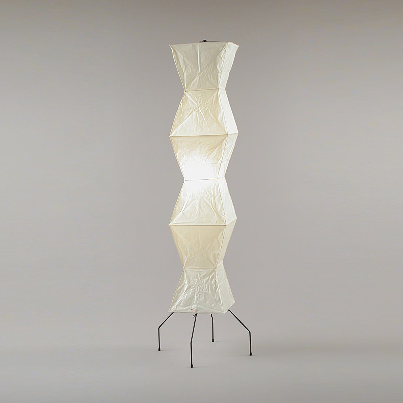 Nagare Mulberry Paper Floor Lamp