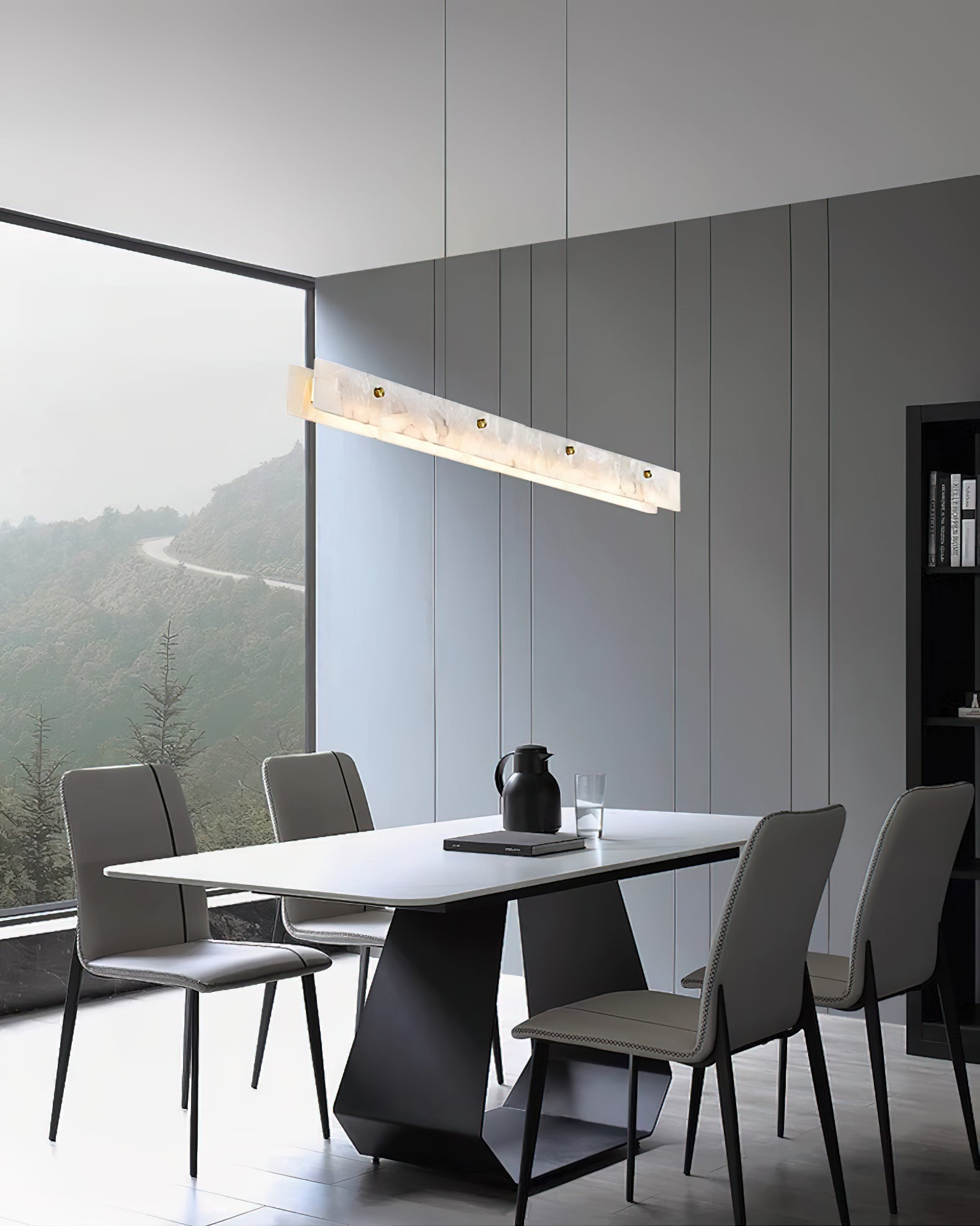Vena Alabaster Linear Pendant