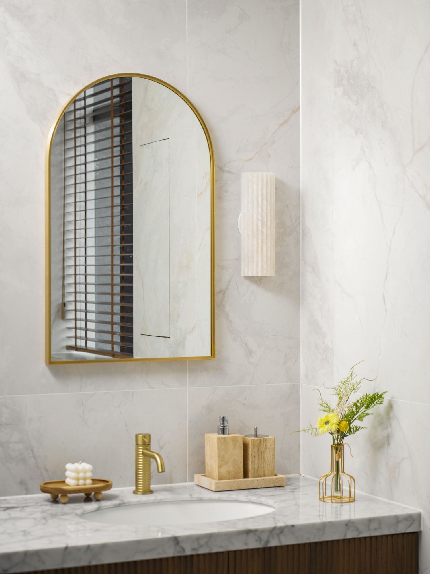 Cascata Fluted Stone Sconce