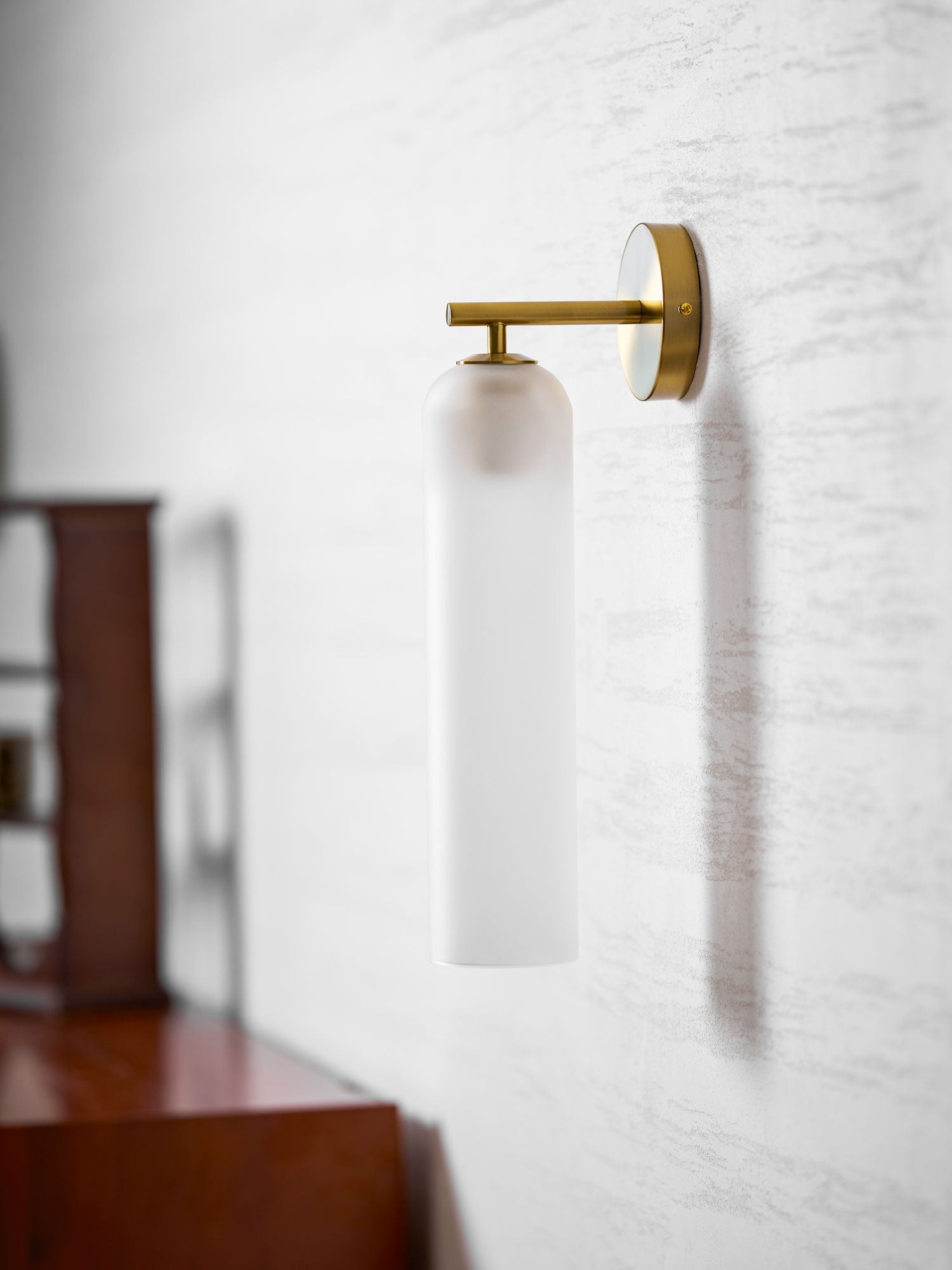 Luma Glass Wall Sconce