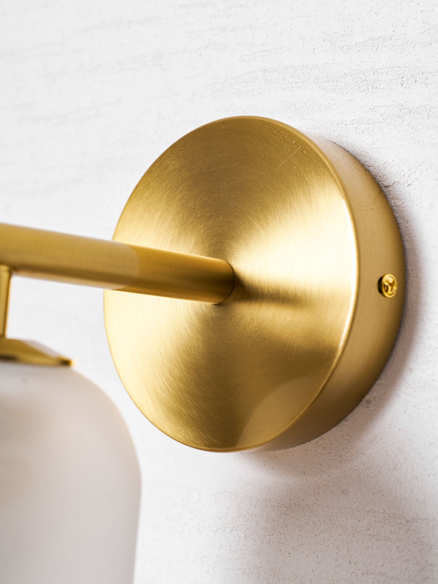Luma Glass Wall Sconce