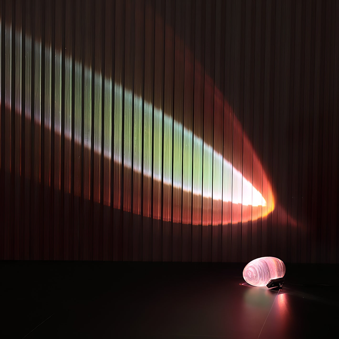 Pebble Crystal Accent Lamp