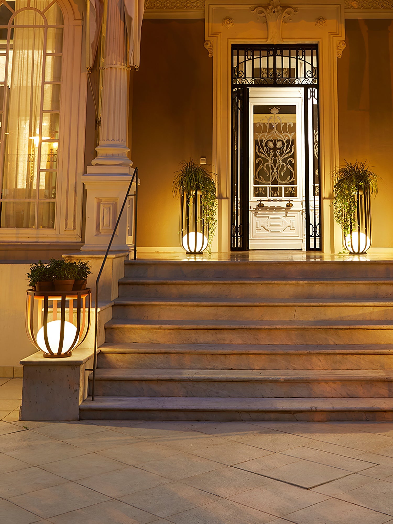 Sculptural Garden Dome Lamp