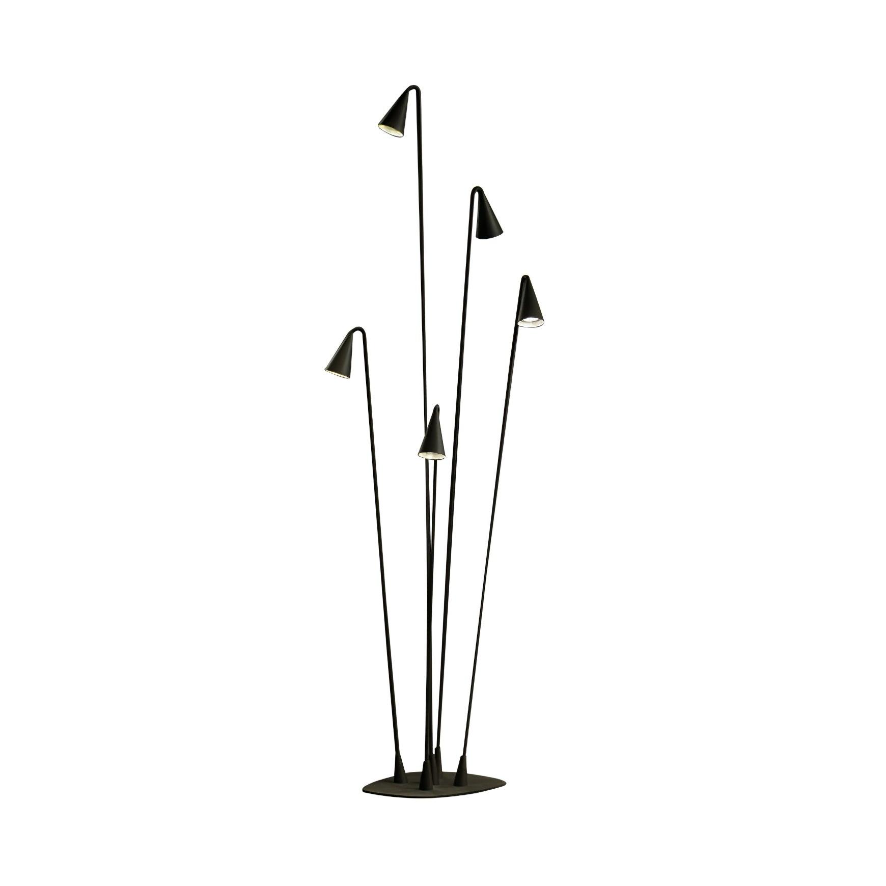 Tapered Stem Garden Floor Lamp