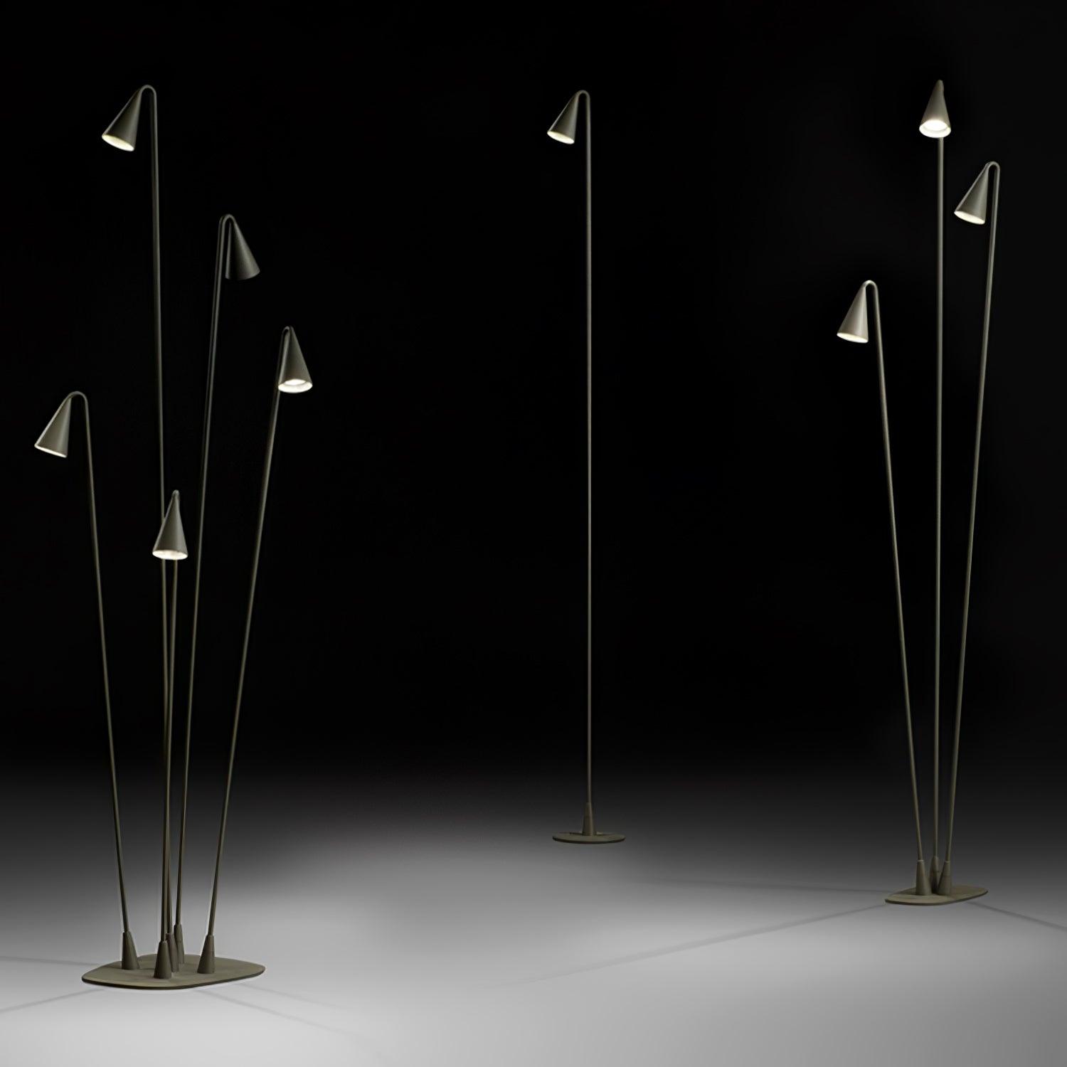 Tapered Stem Garden Floor Lamp