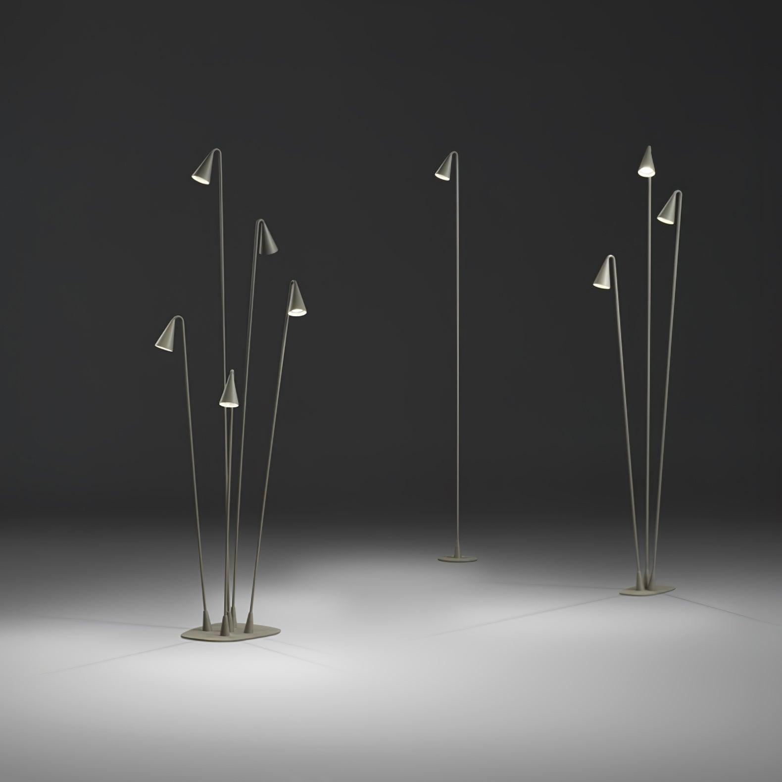 Tapered Stem Garden Floor Lamp