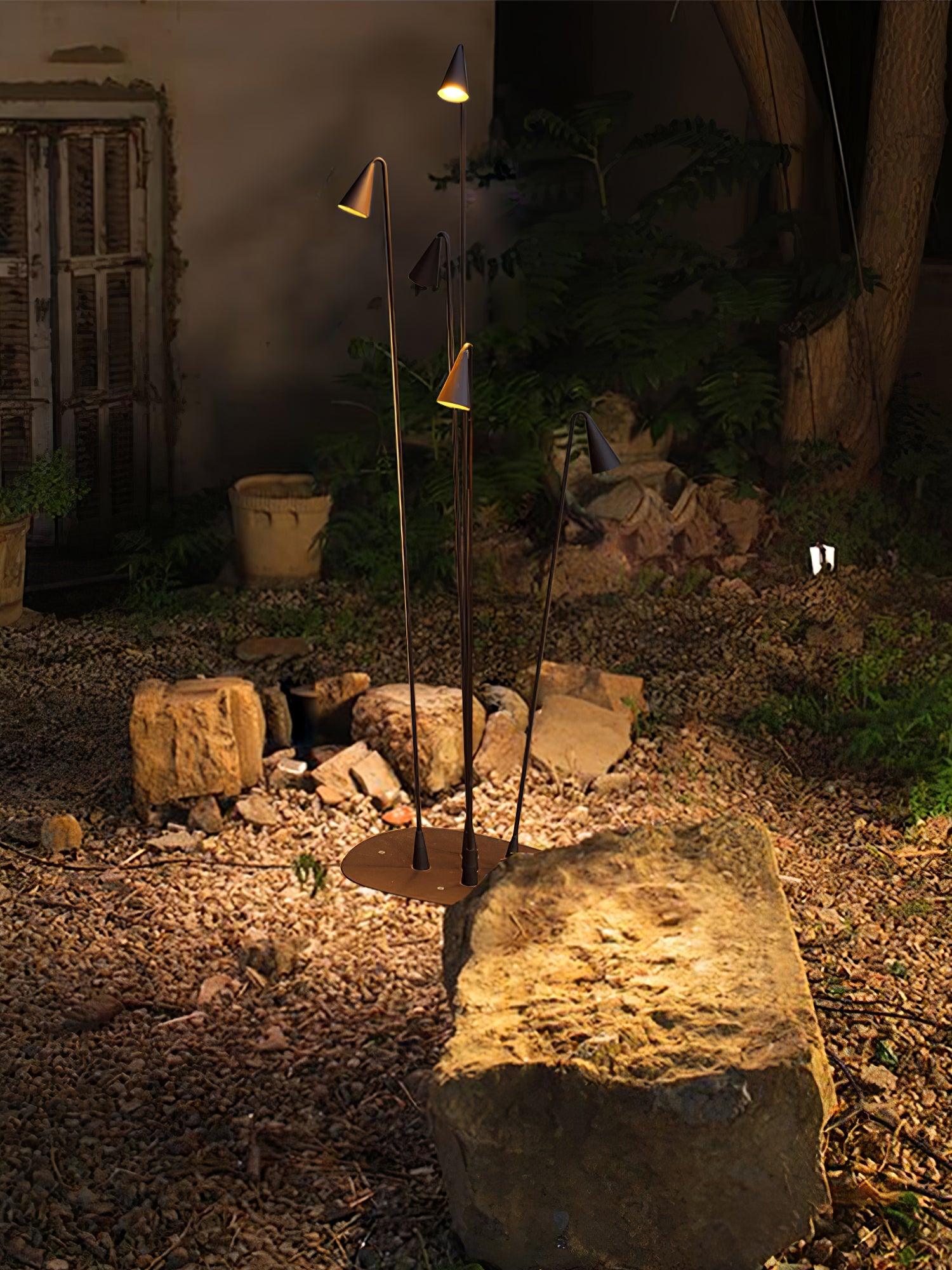 Tapered Stem Garden Floor Lamp