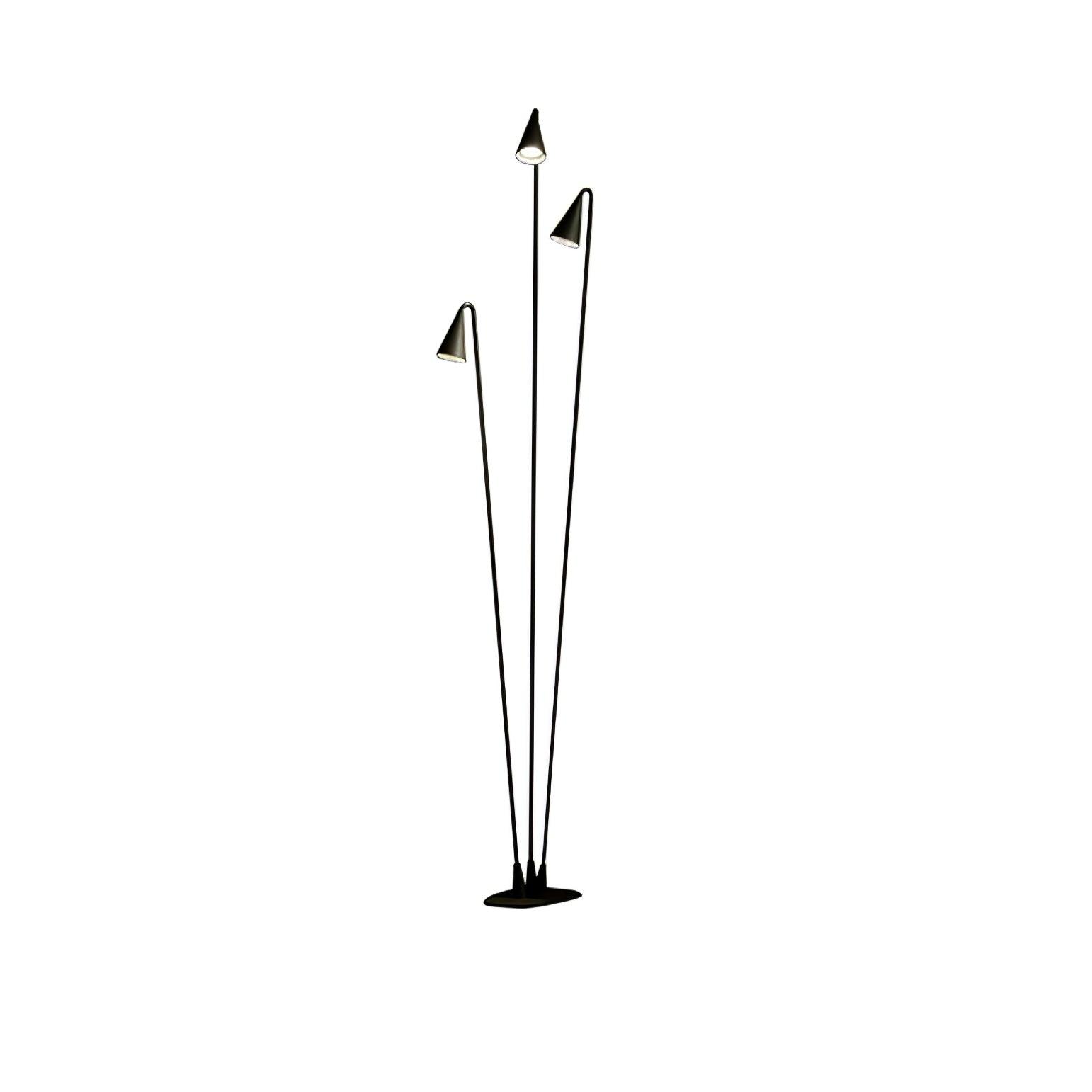 Tapered Stem Garden Floor Lamp