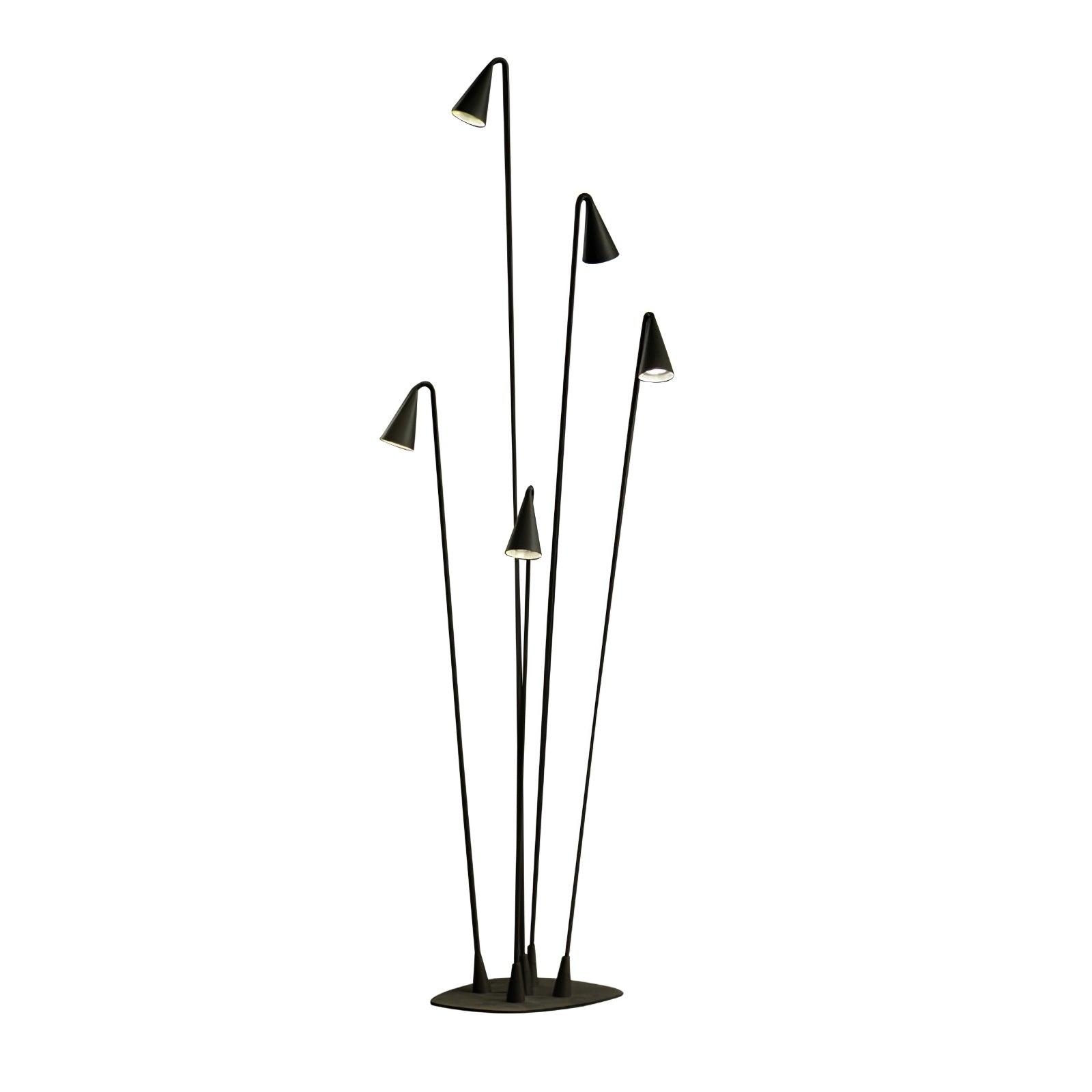 Tapered Stem Garden Floor Lamp