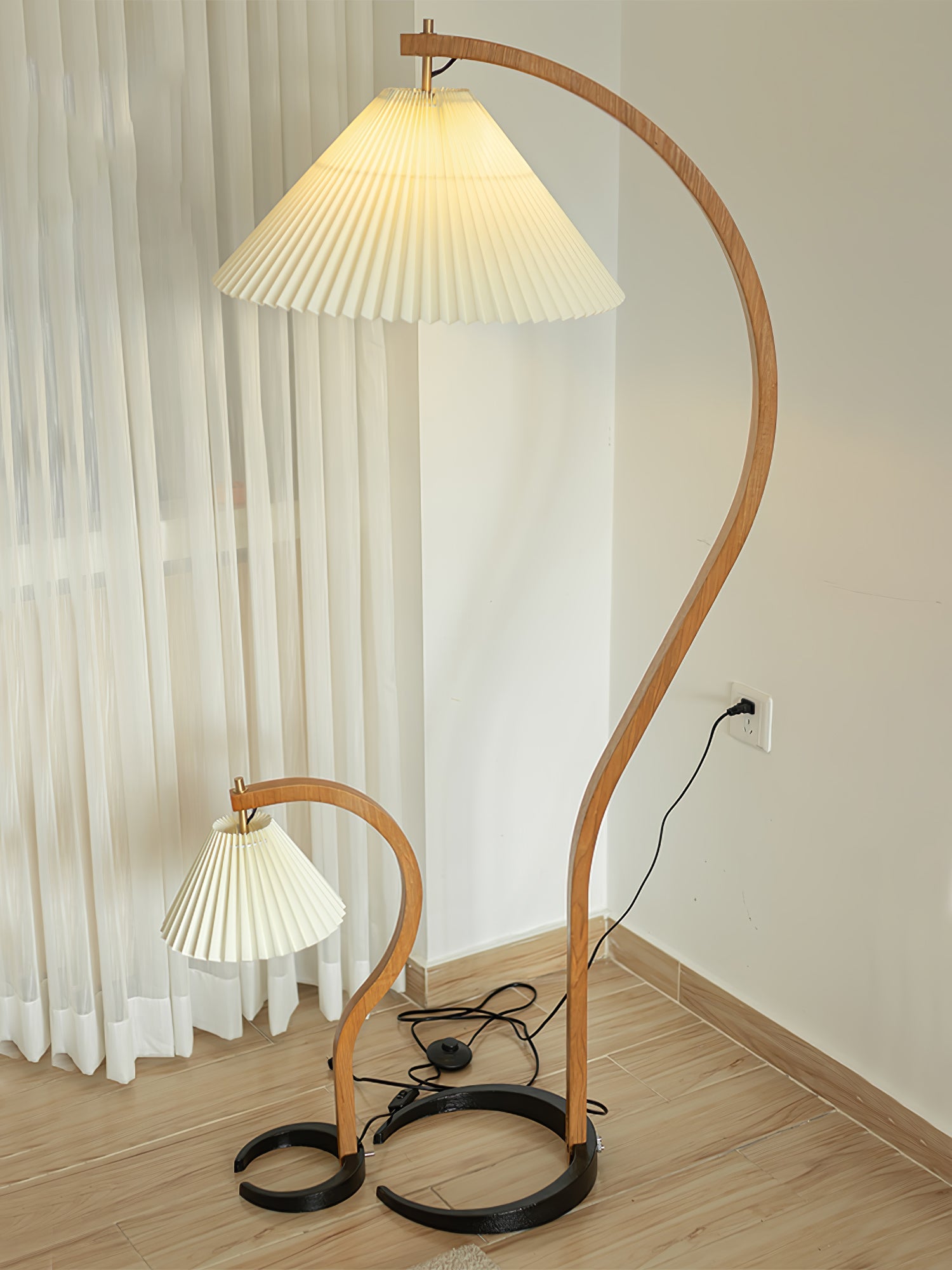 Halden Beechwood Dome Floor Lamp