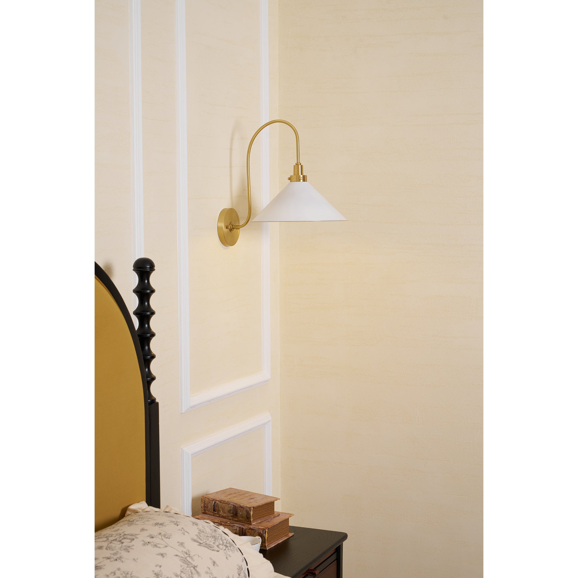 Gooseneck Heritage Sconce