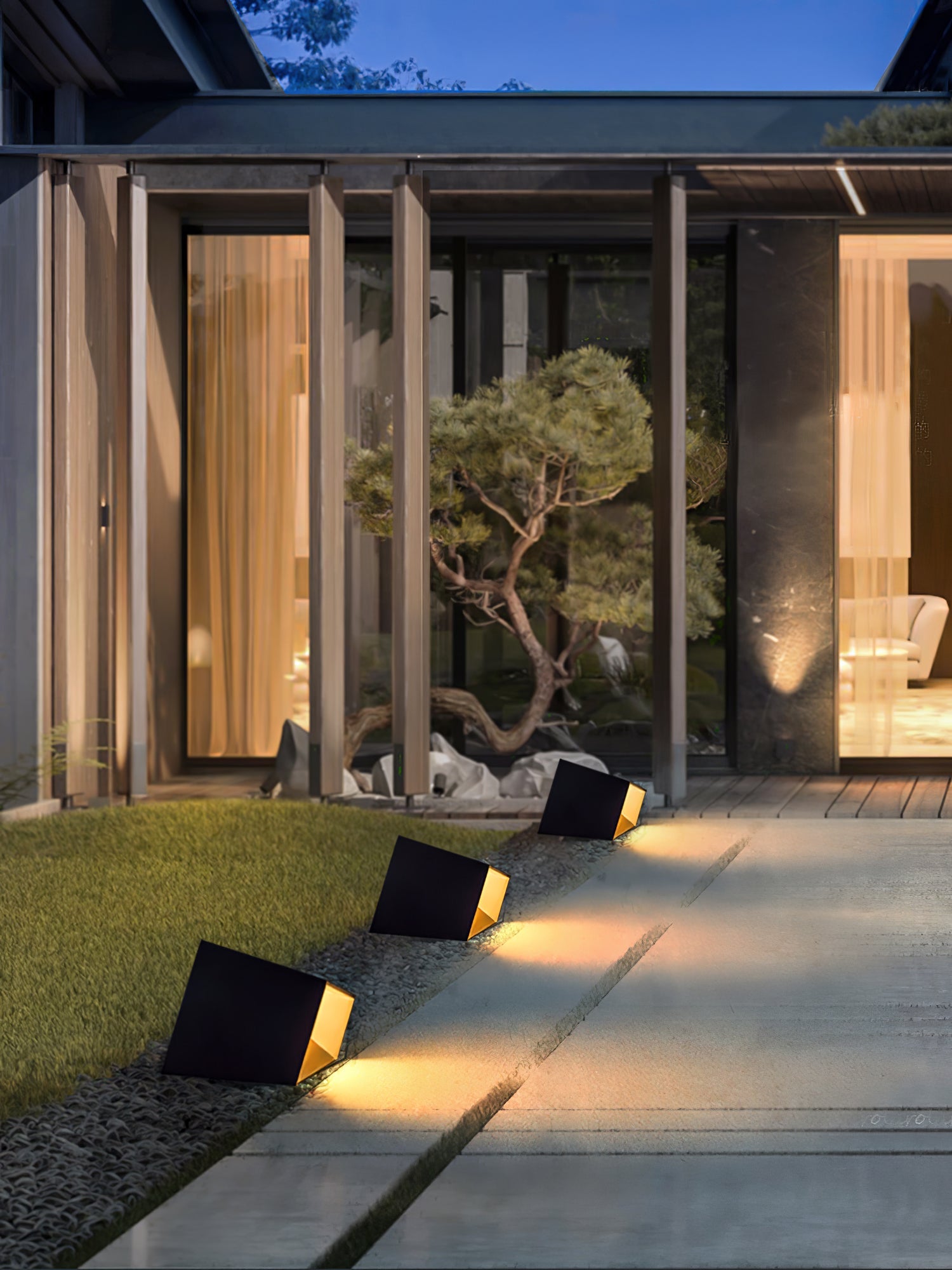 Compact Solar Border Cube Light