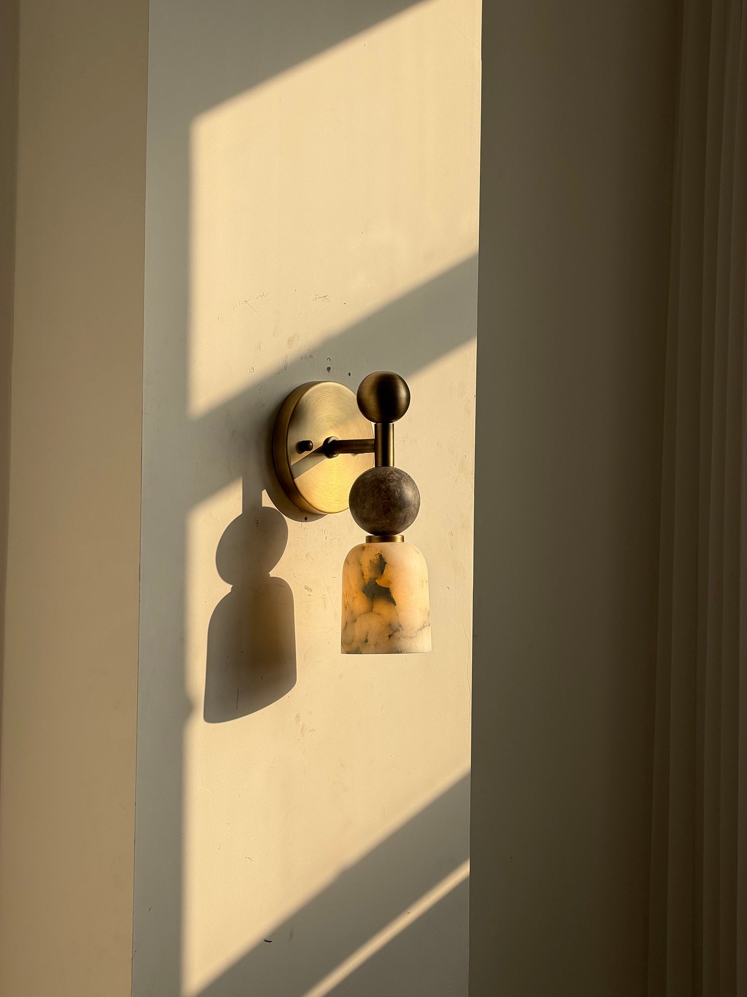 Cairn Alabaster & Brass Sconce