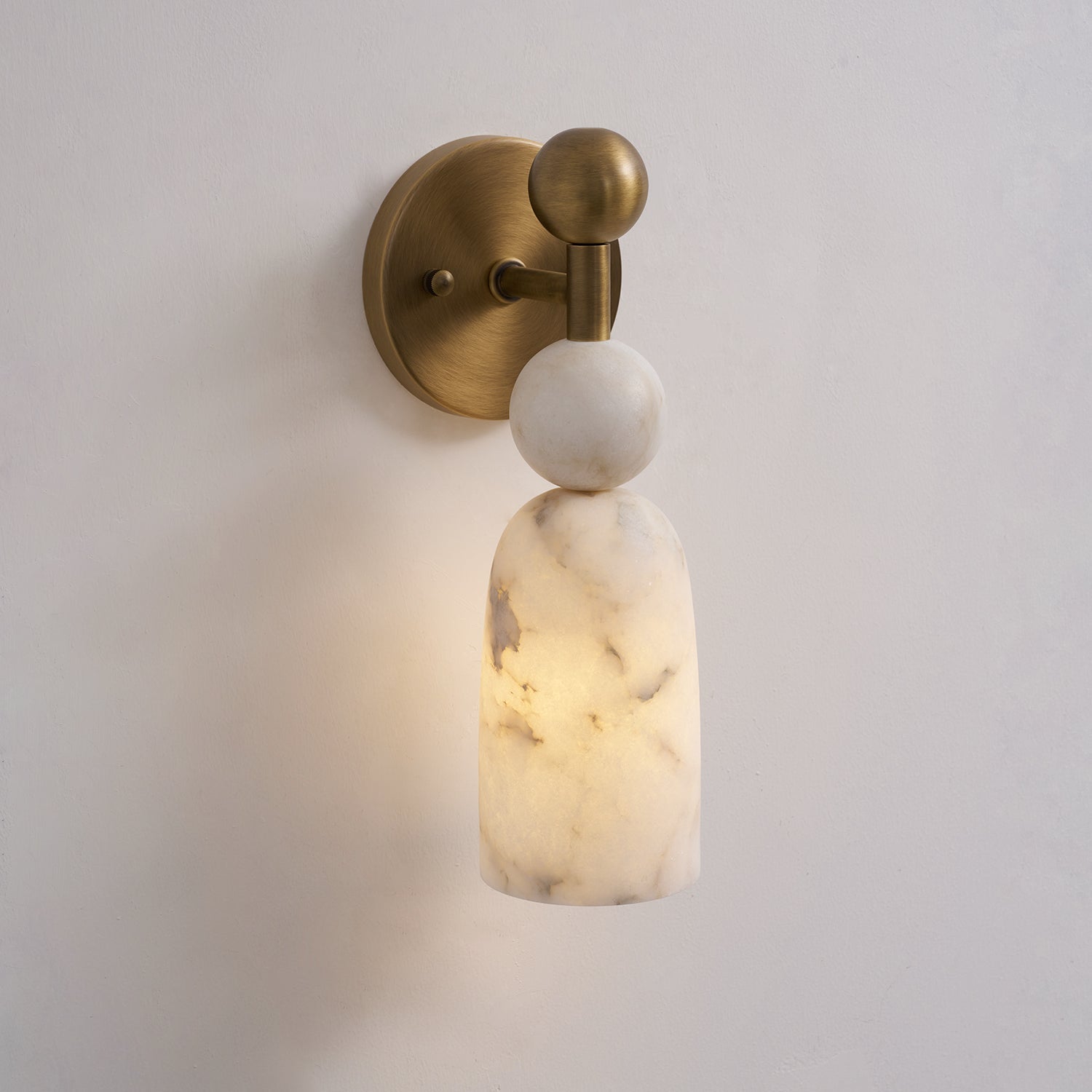 Cairn Alabaster & Brass Sconce
