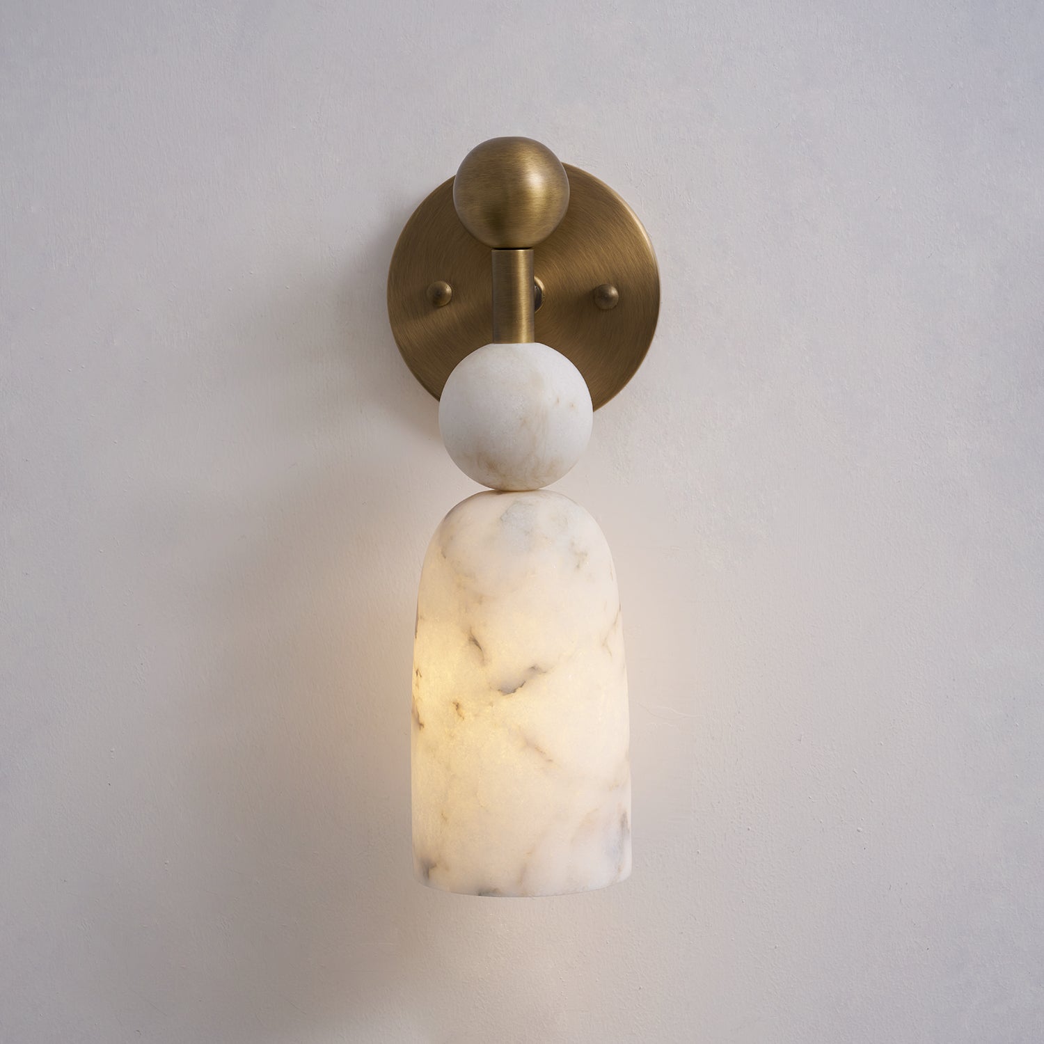 Cairn Alabaster & Brass Sconce